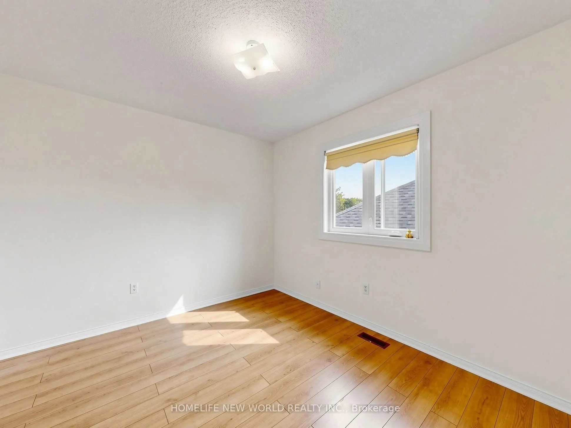 20 Arjay Trail