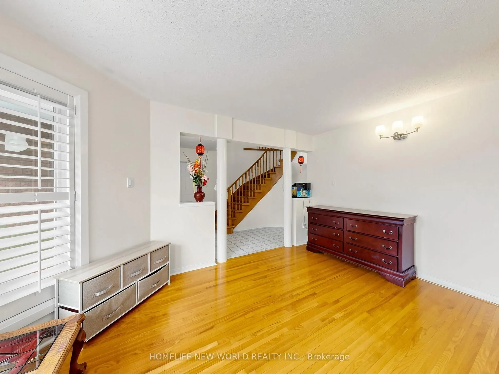 20 Arjay Trail