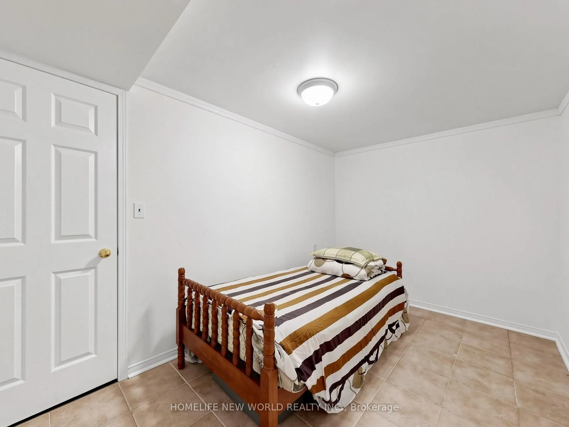 20 Arjay Trail