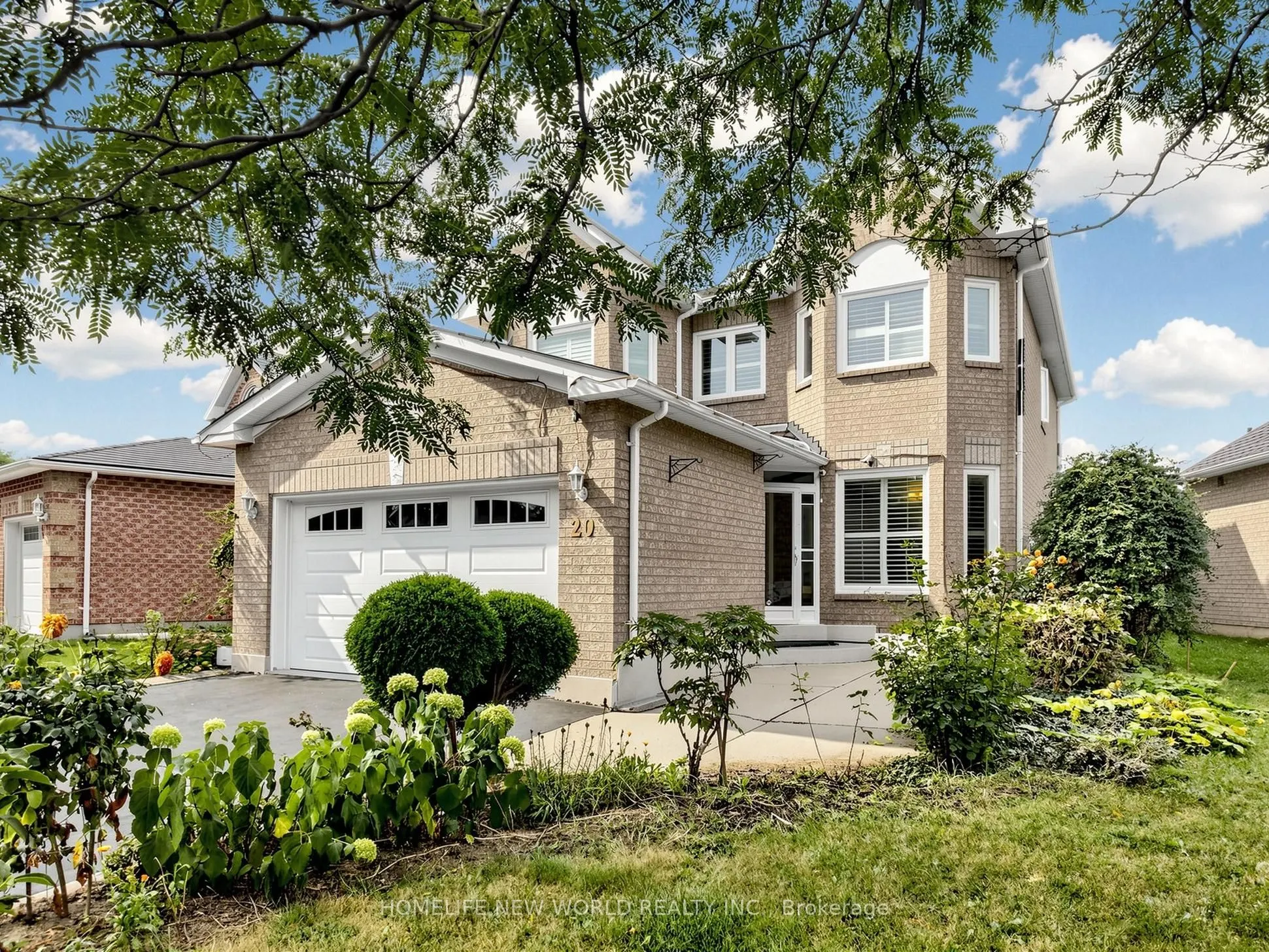 20 Arjay Trail