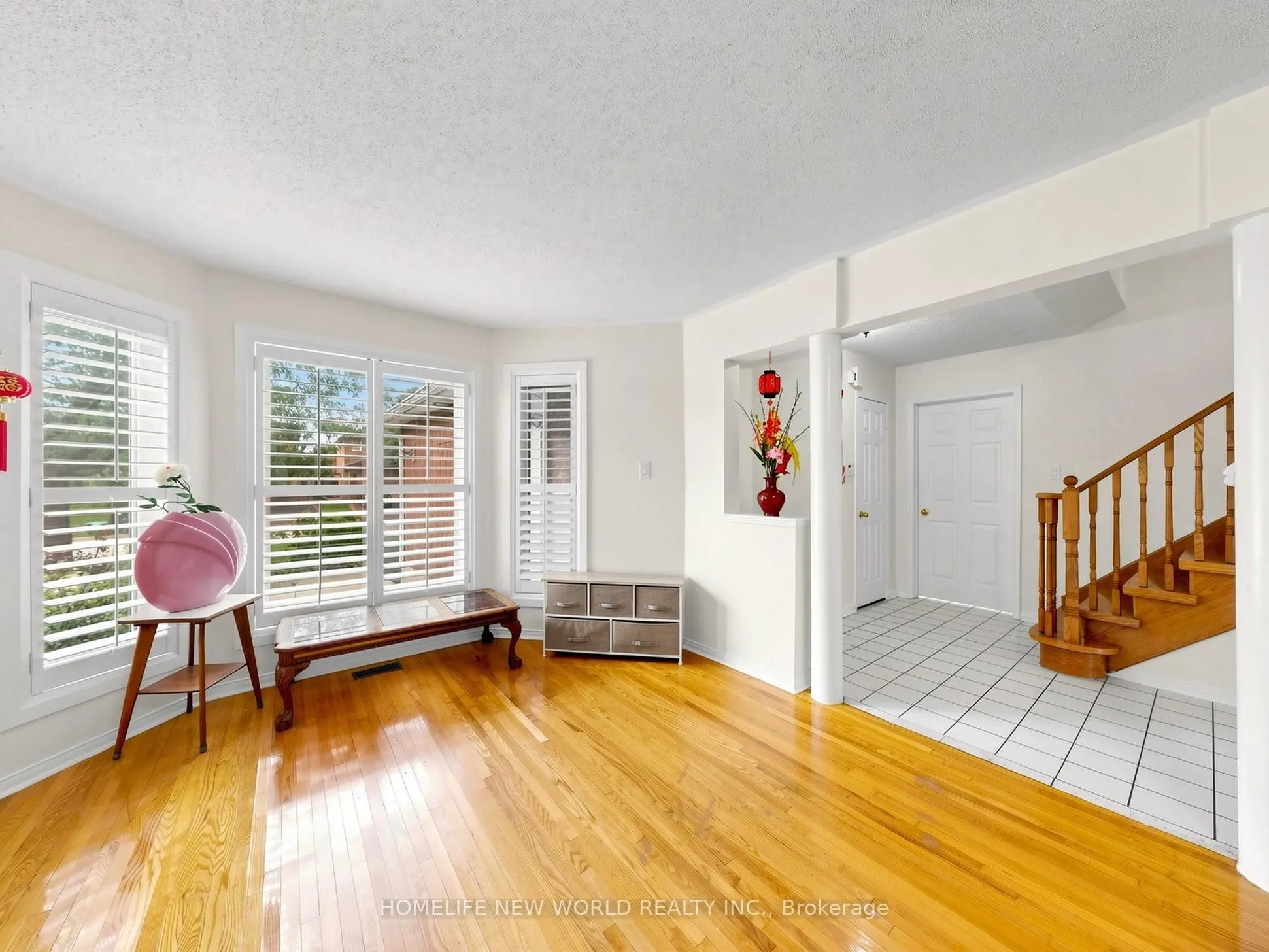 20 Arjay Trail