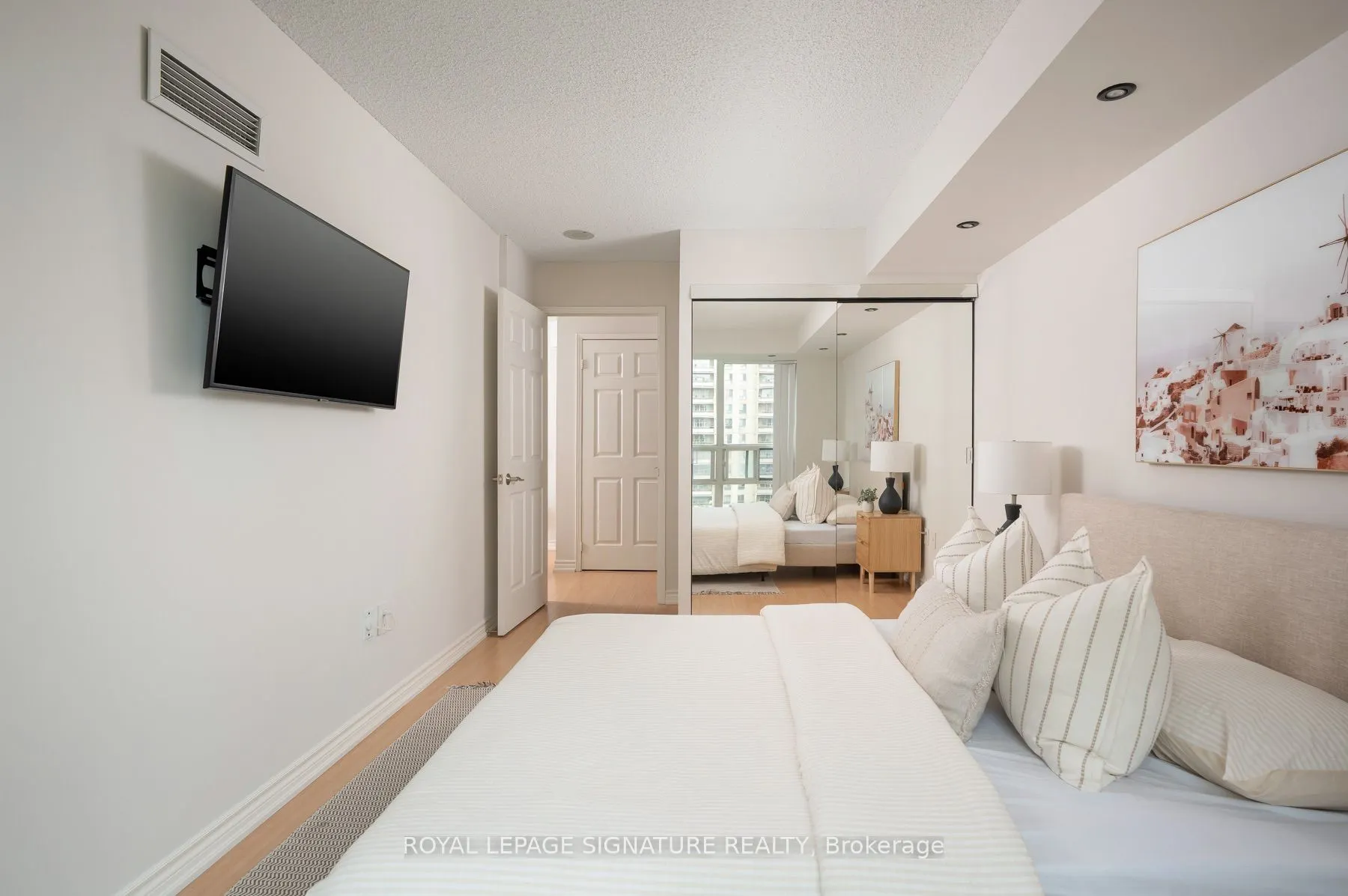 17 Michael Power Place #601