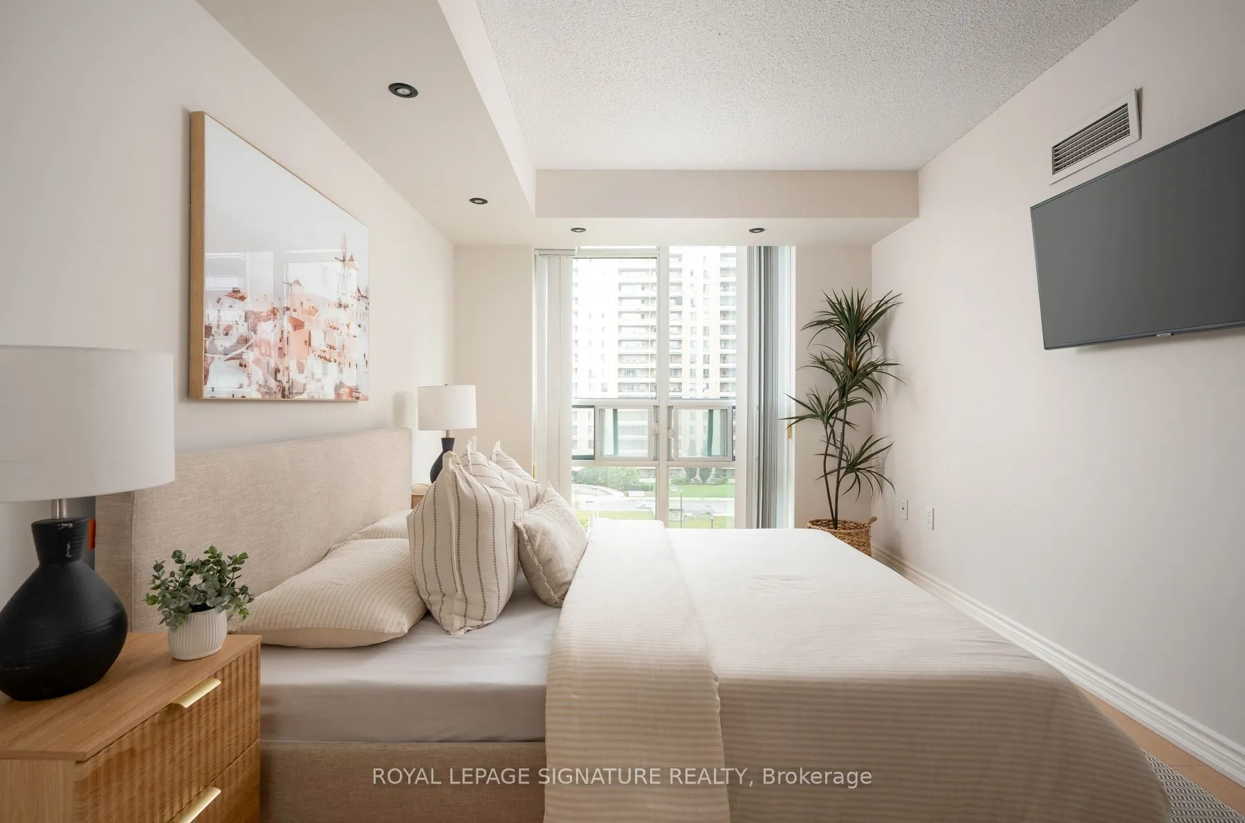 17 Michael Power Place #601