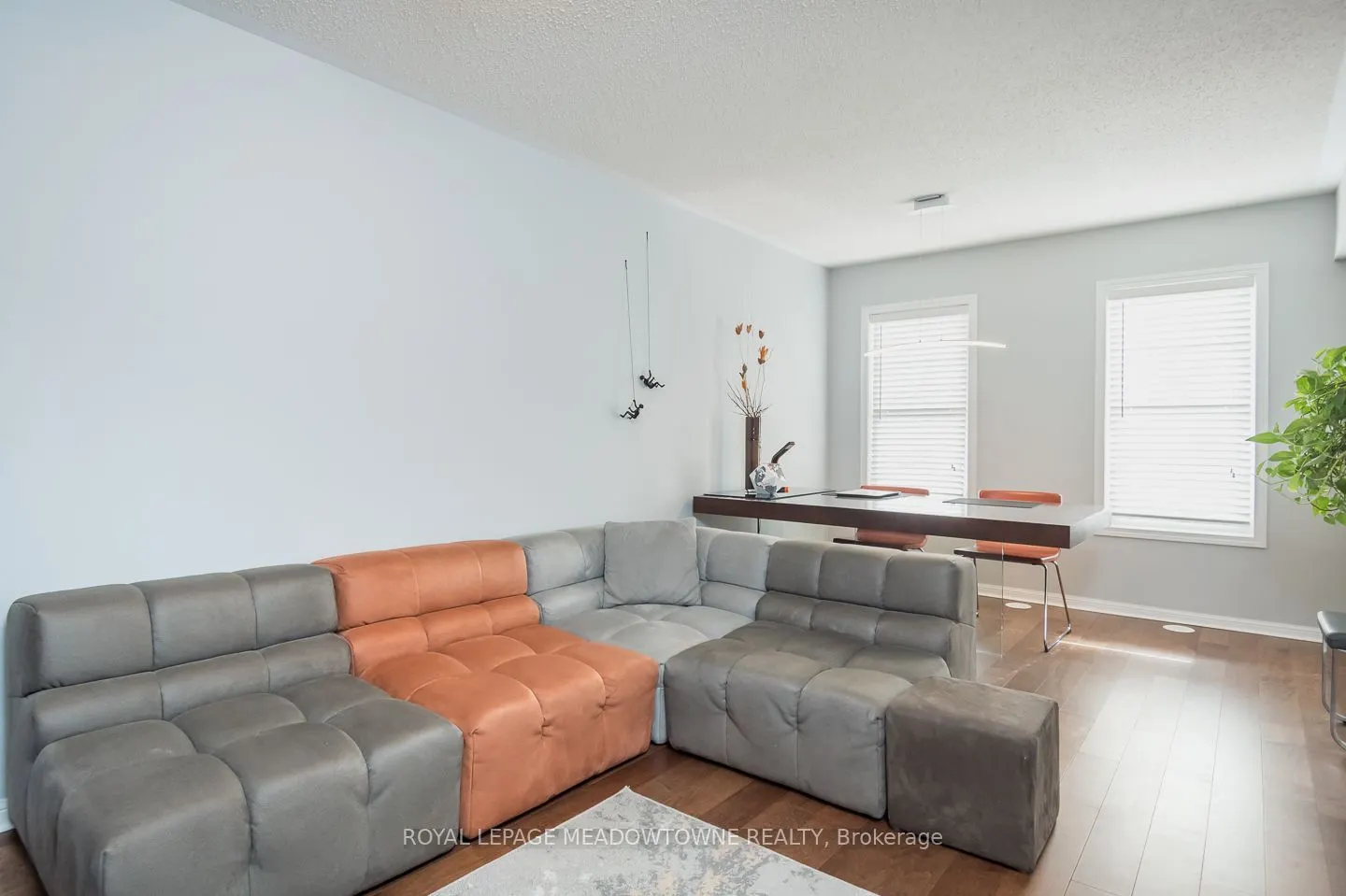 219 Septimus Heights