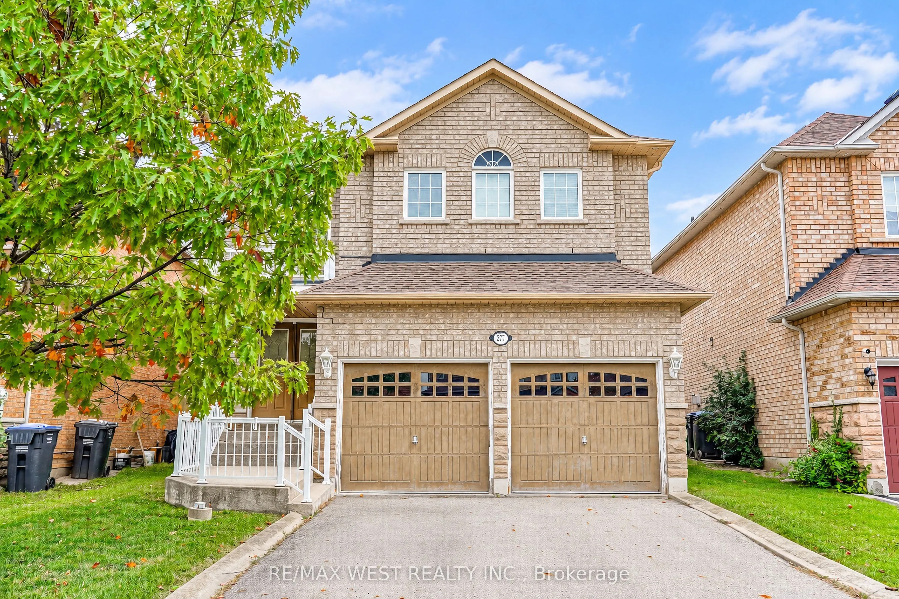 277 QUEEN MARY Drive