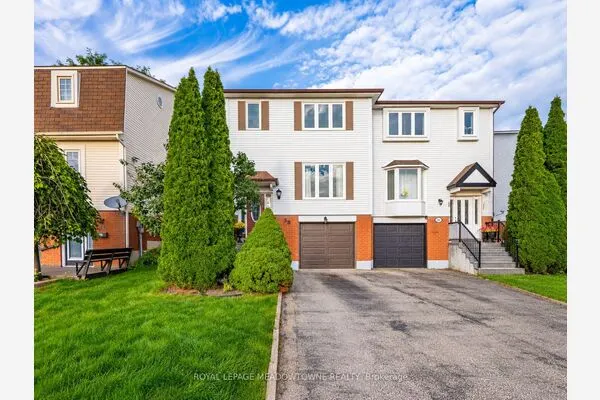 38 Lakeview Court