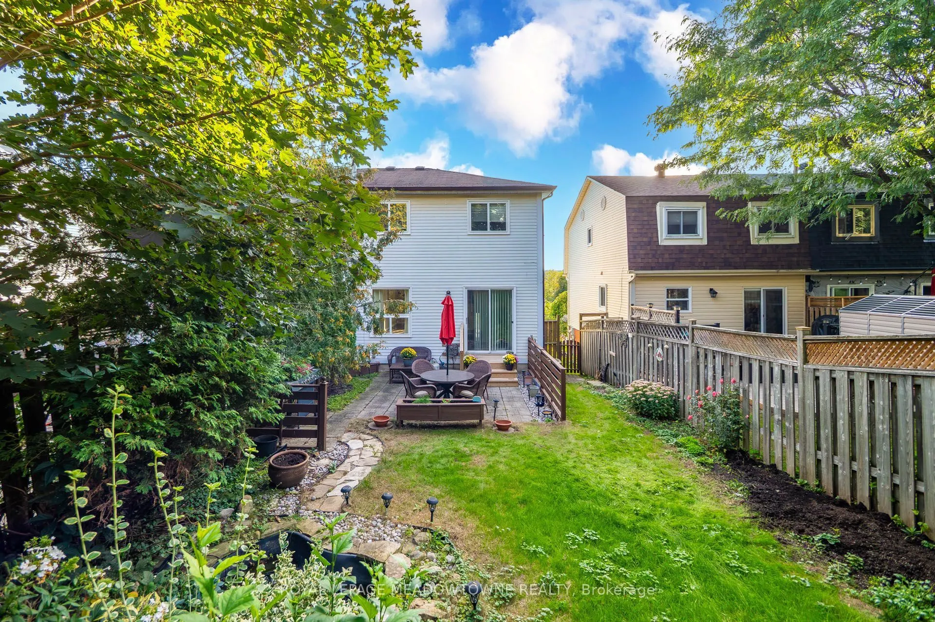 38 Lakeview Court
