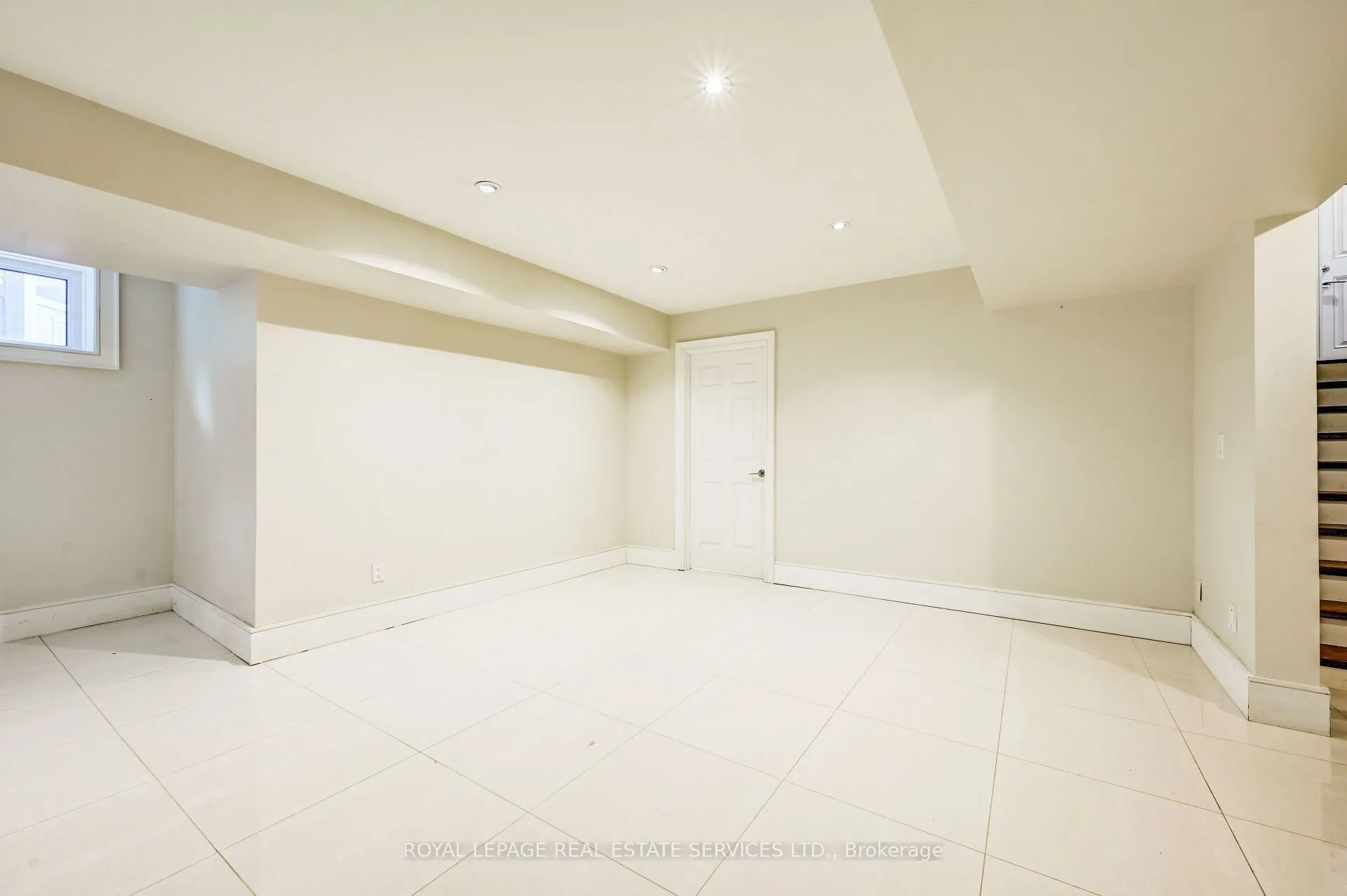 63 Burrows Avenue #L