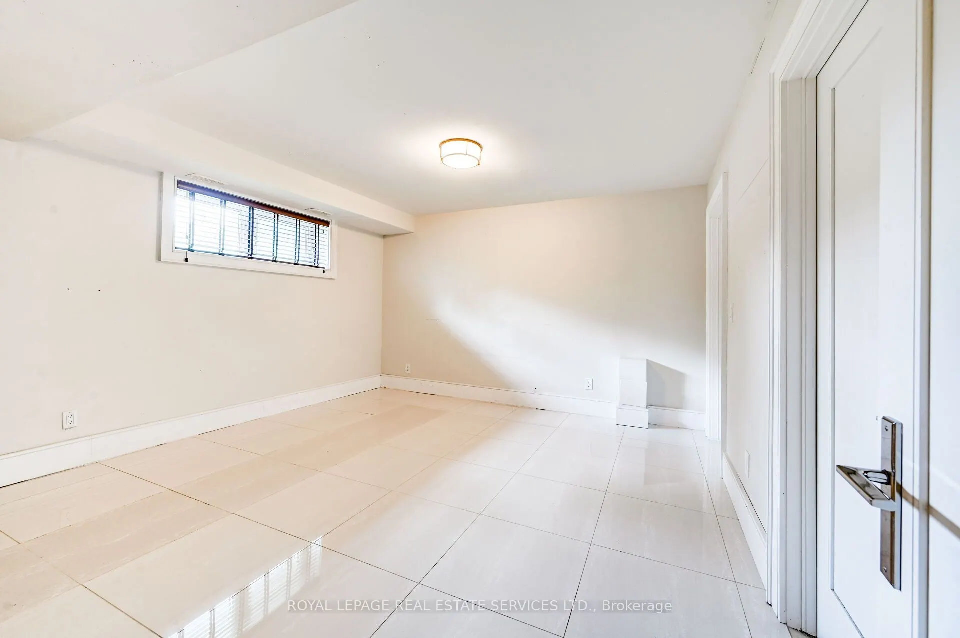 63 Burrows Avenue #L