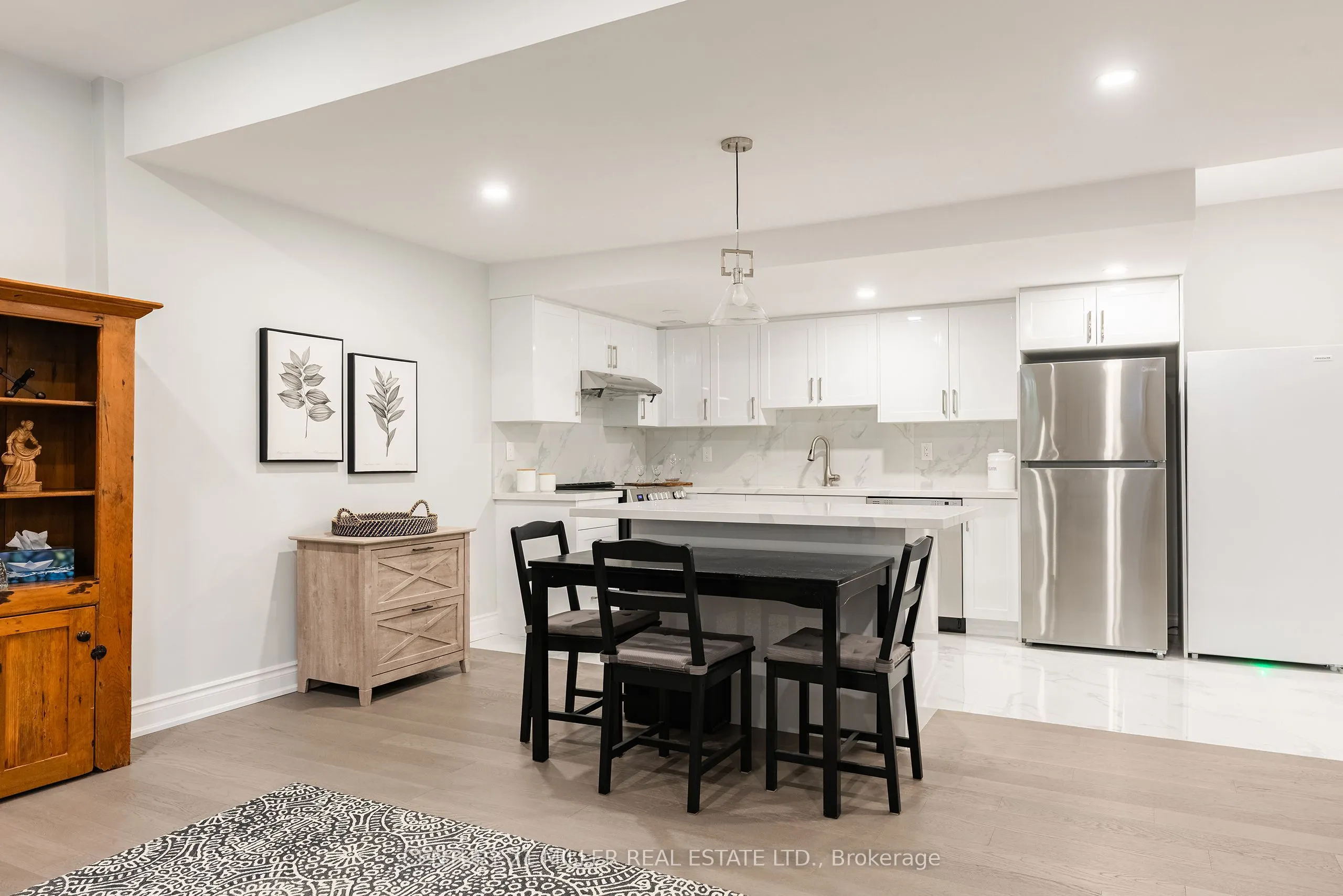3168 Watercliffe Court