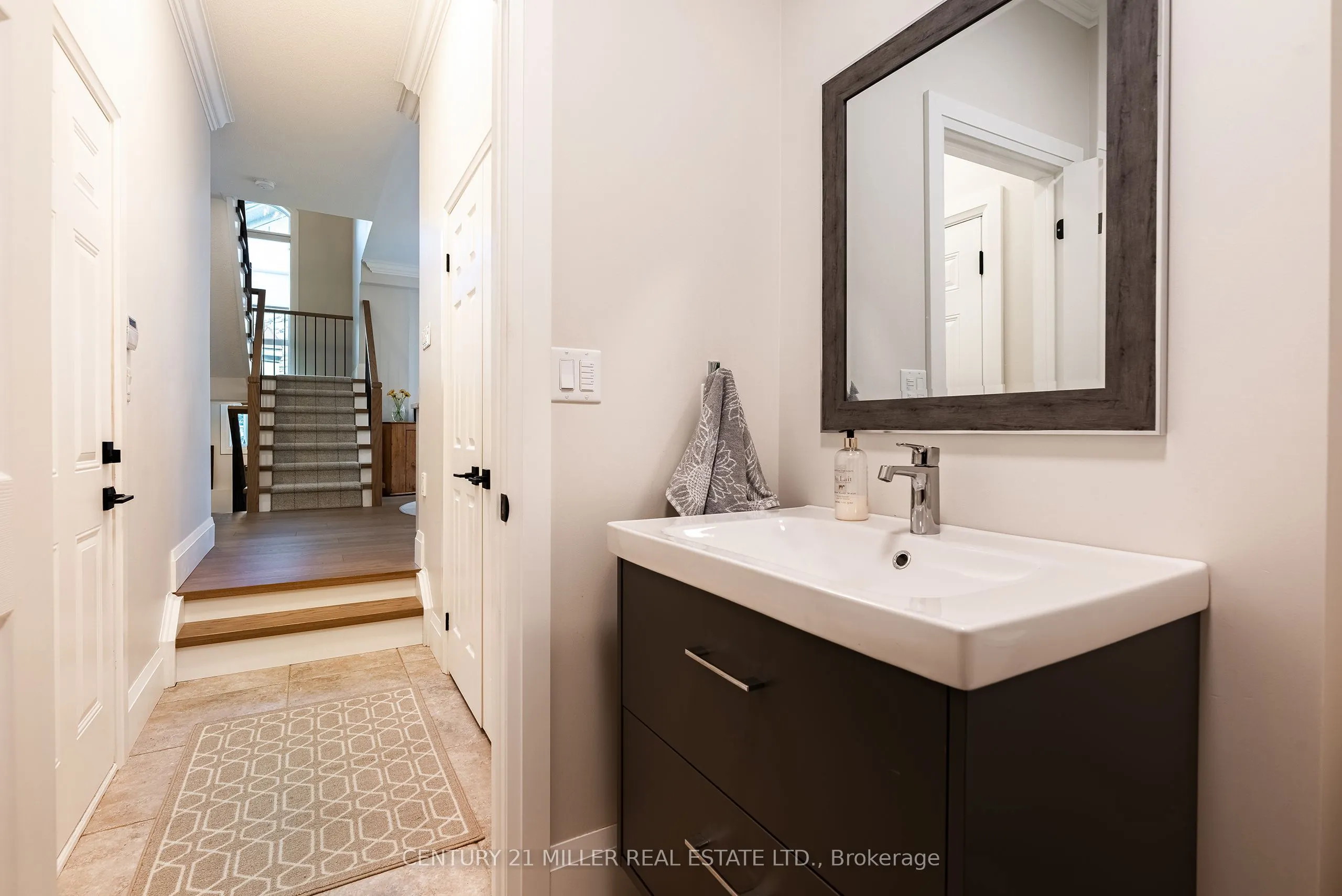 3168 Watercliffe Court