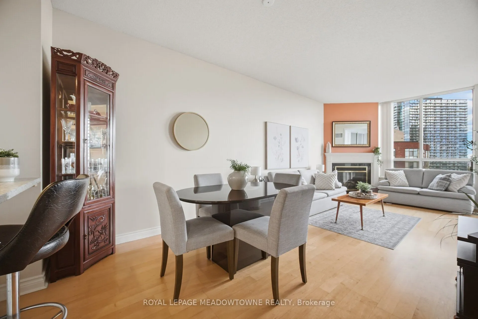 1 Ripley Avenue #816