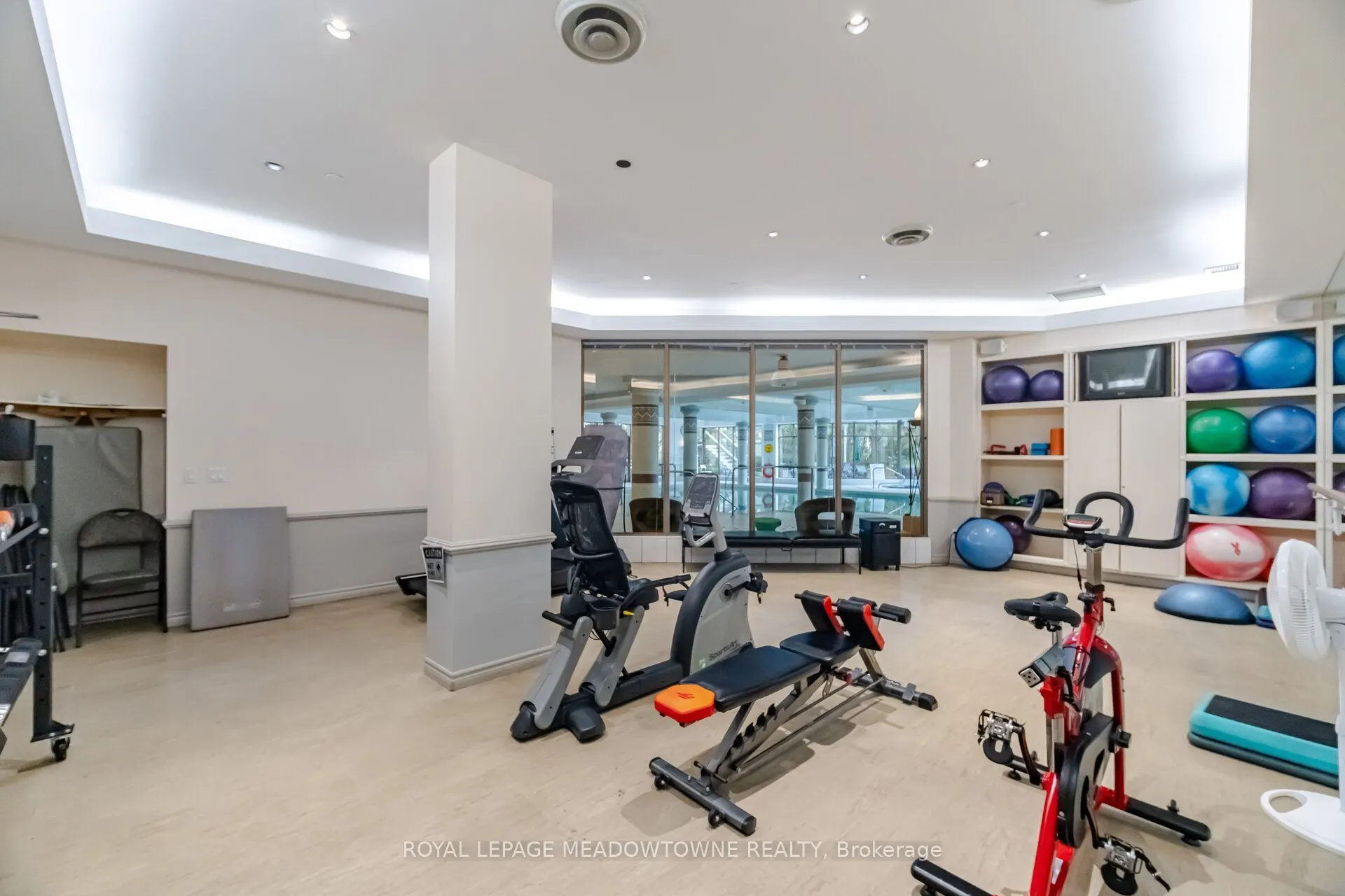 1 Ripley Avenue #816