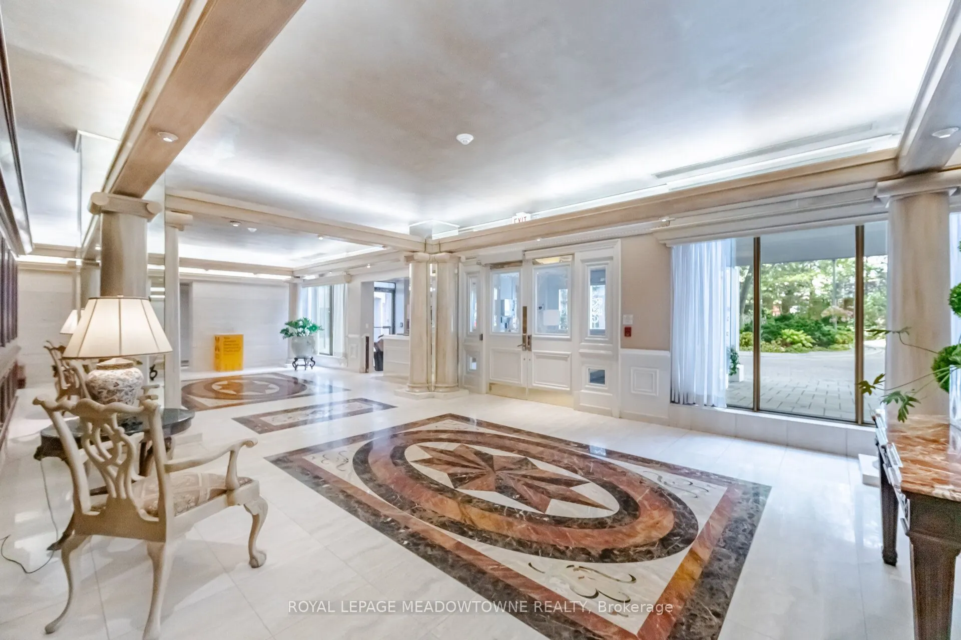 1 Ripley Avenue #816