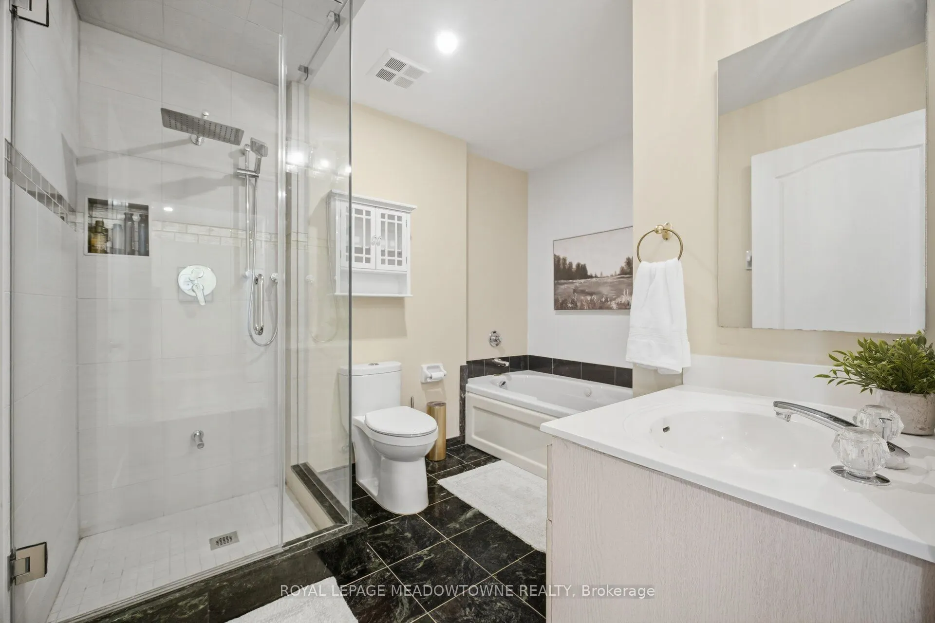 1 Ripley Avenue #816