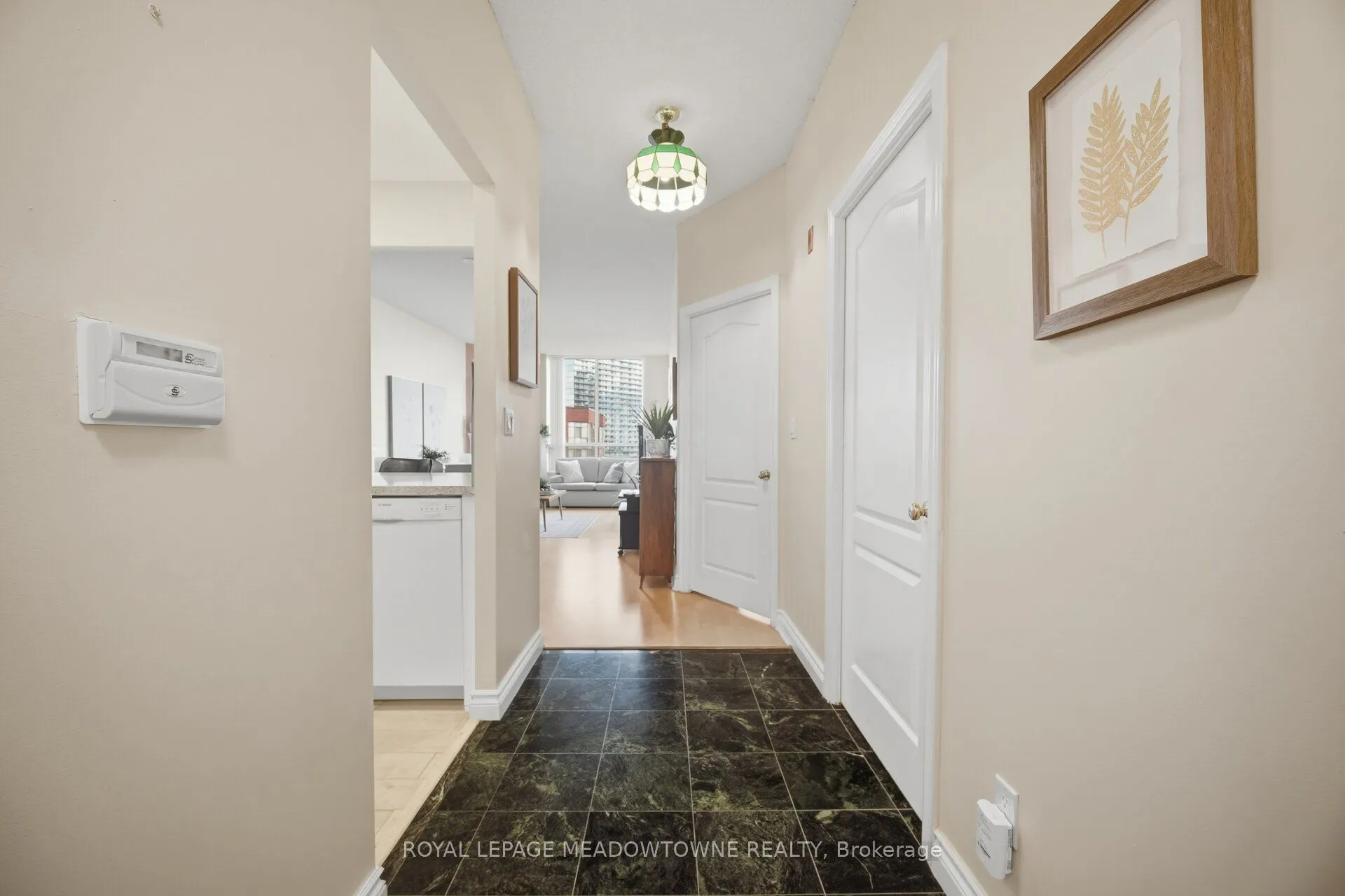1 Ripley Avenue #816