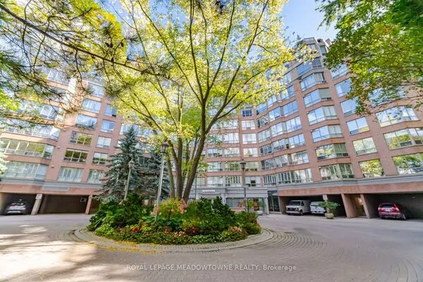 1 Ripley Avenue #816