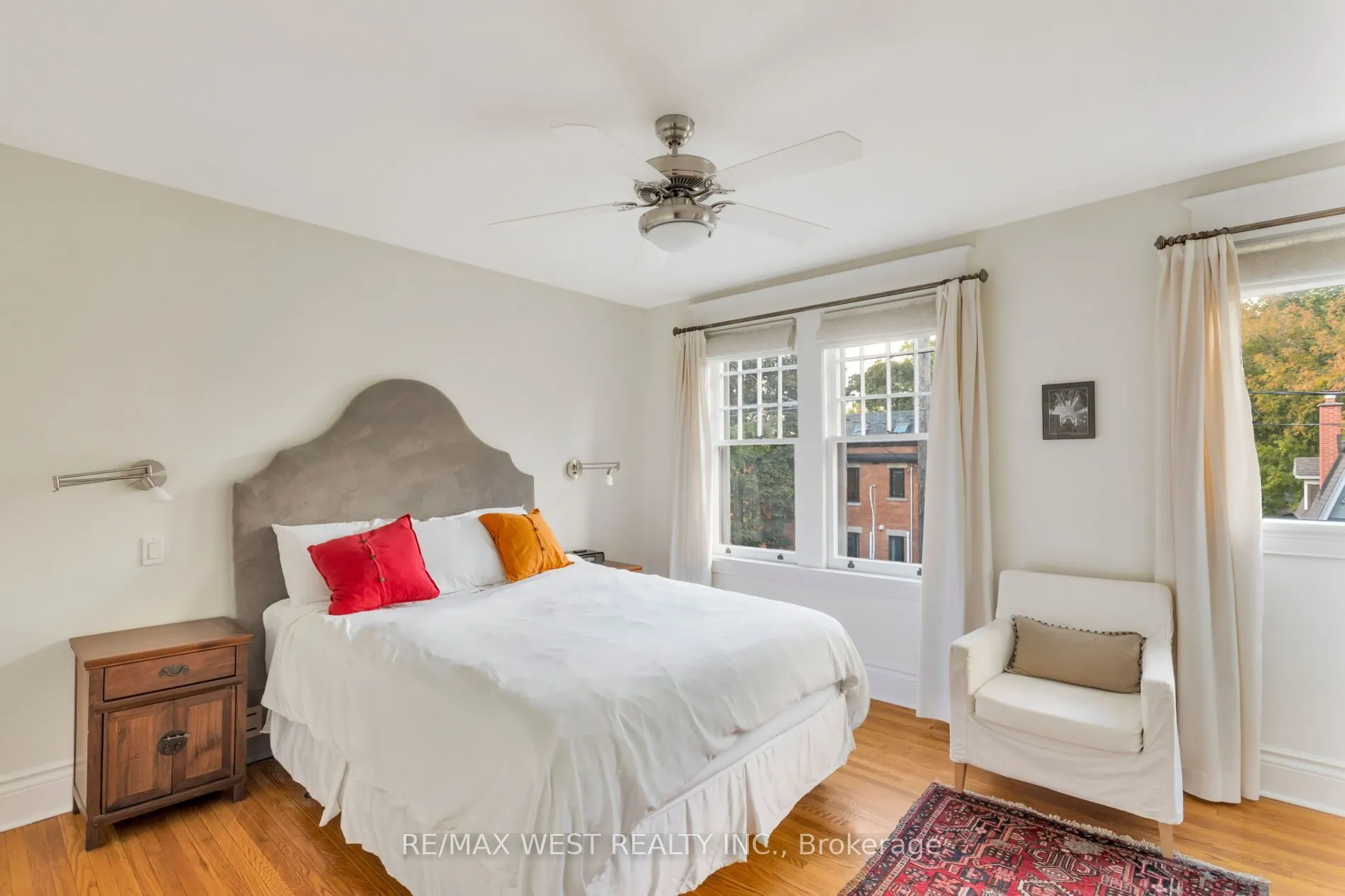 81 Chelsea Avenue