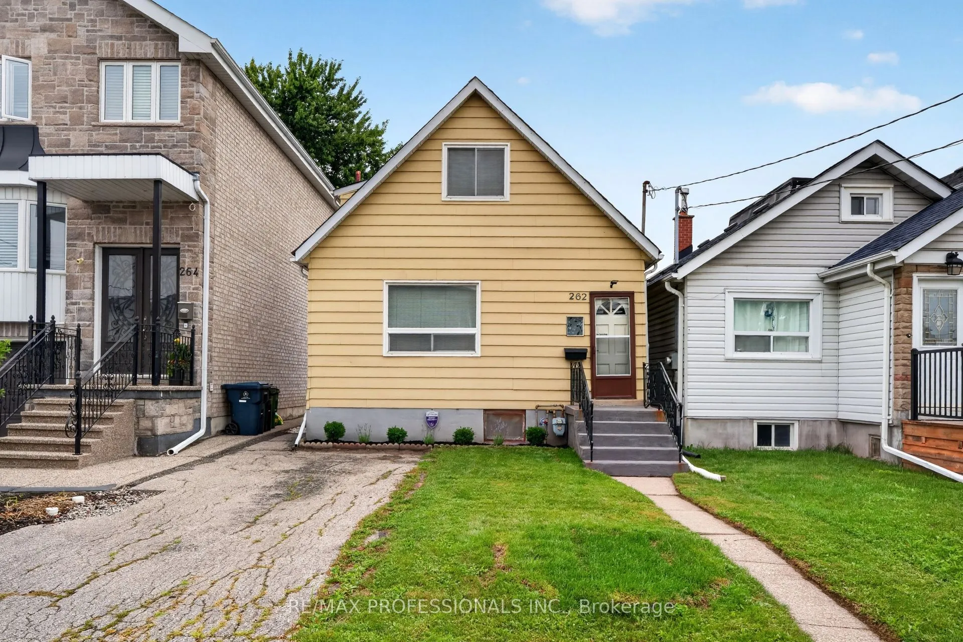 262 Melrose Street