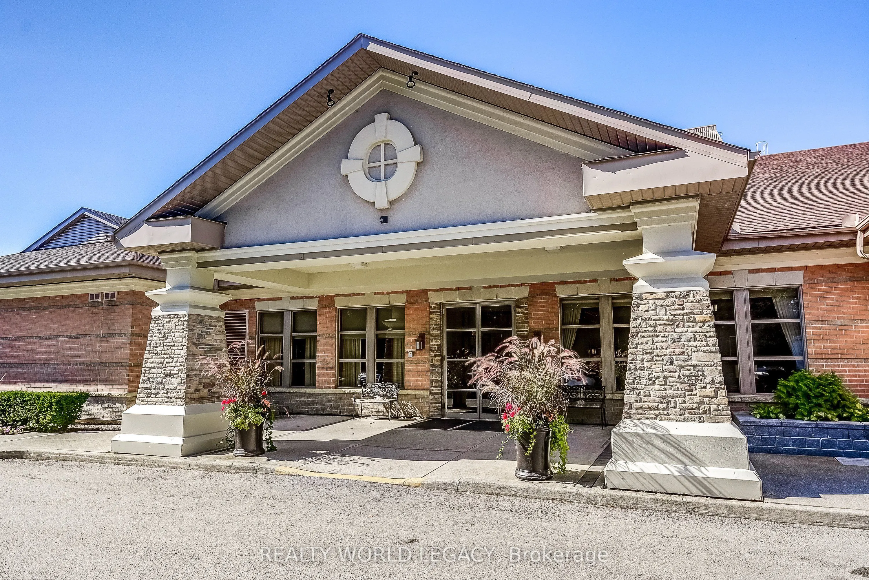 100 Burloak Drive #1514