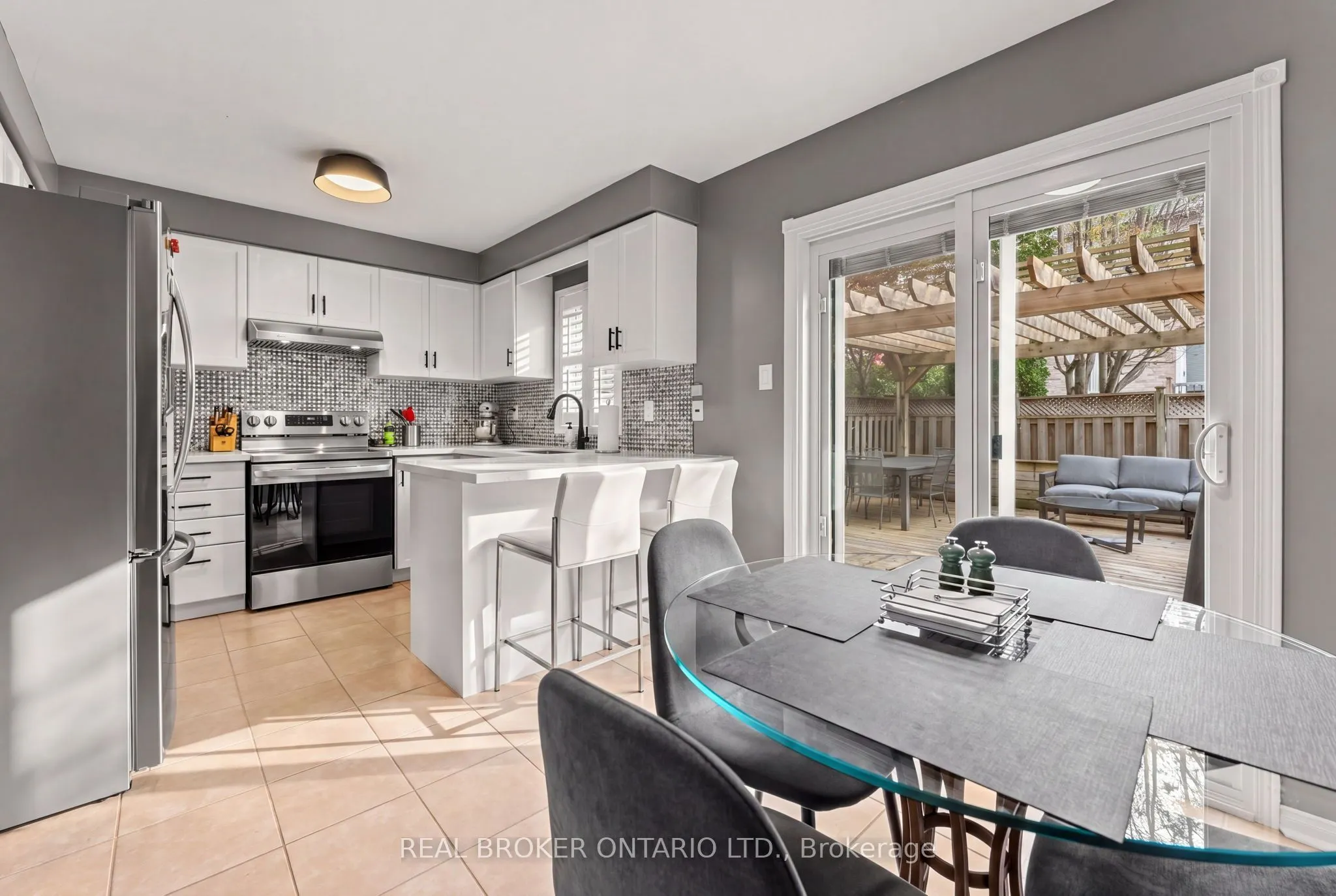 19 Thirtieth Street #3