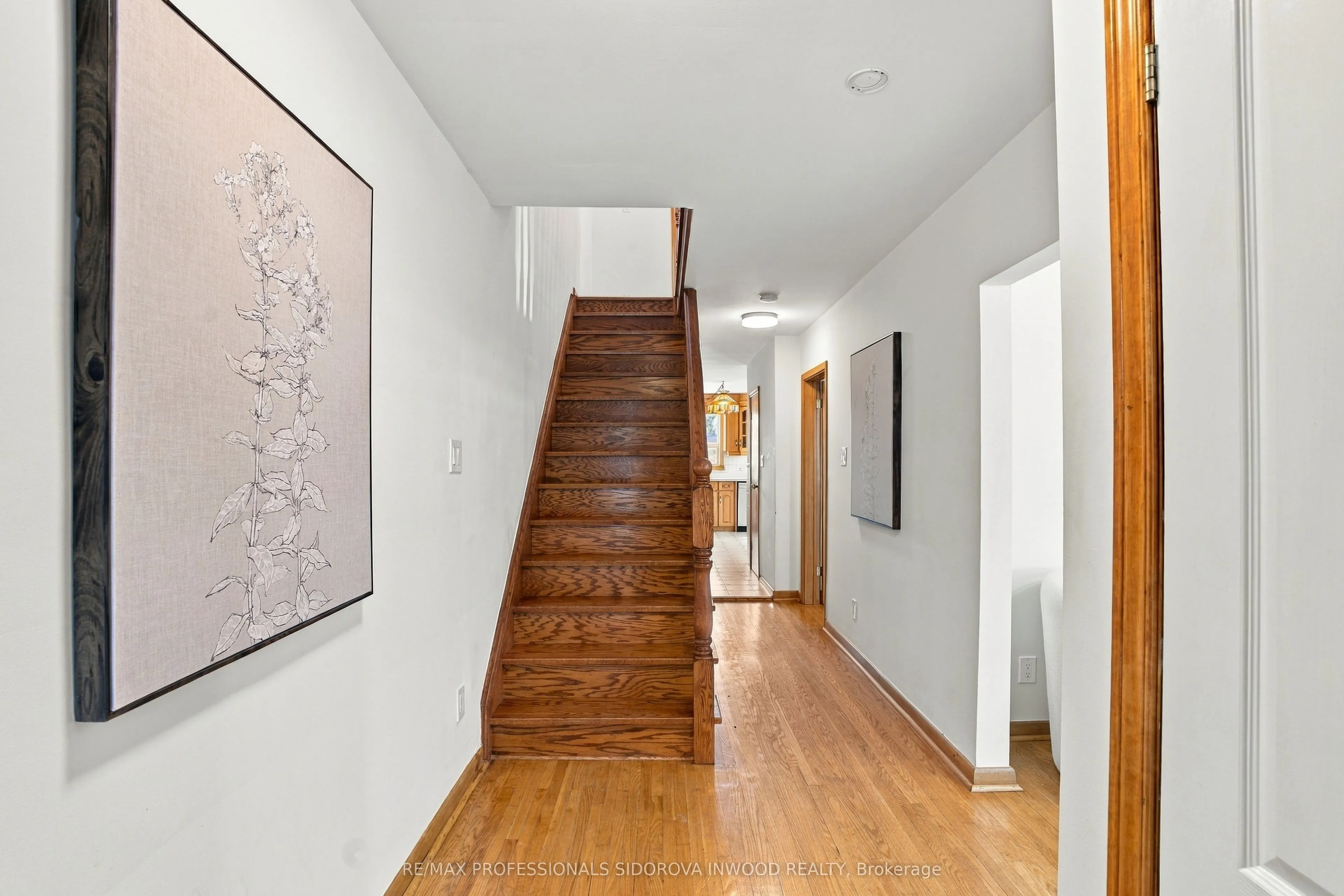 137 Evelyn Avenue