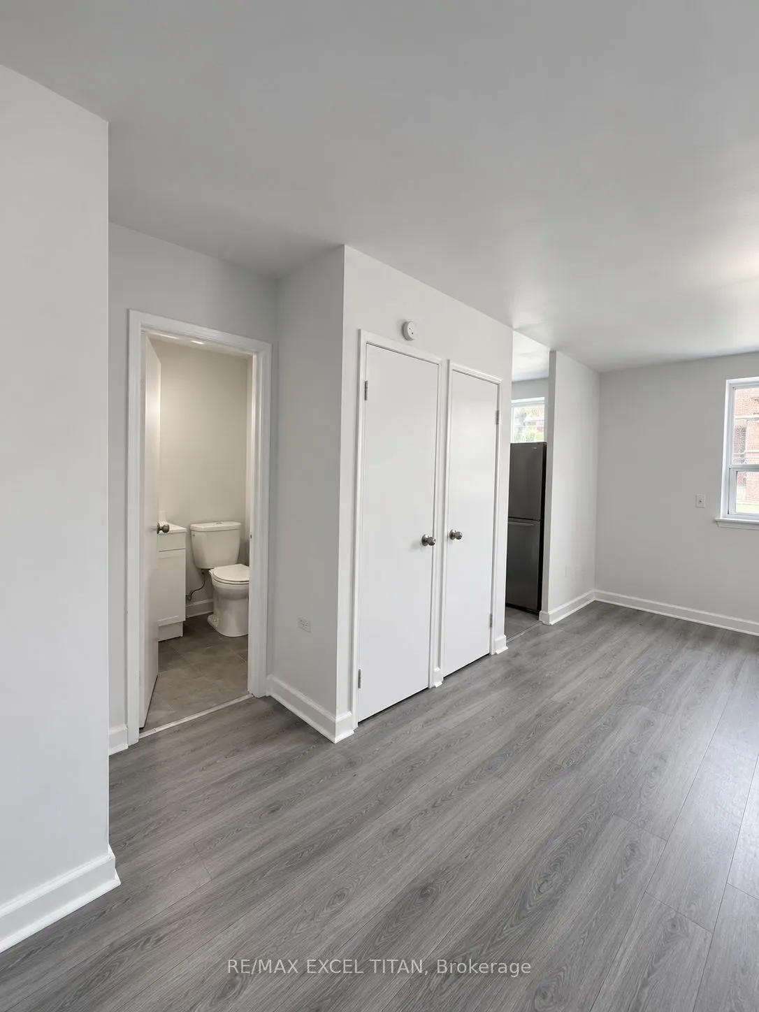 4 Hill Heights Road #101