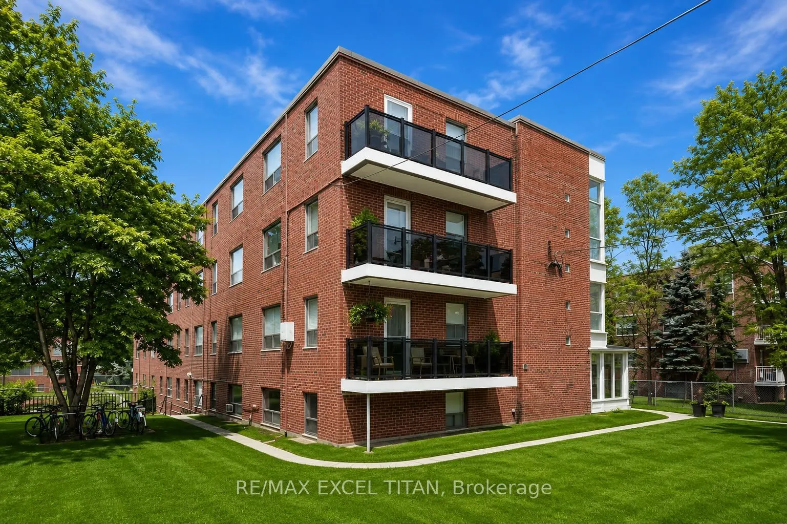 4 Hill Heights Road #101