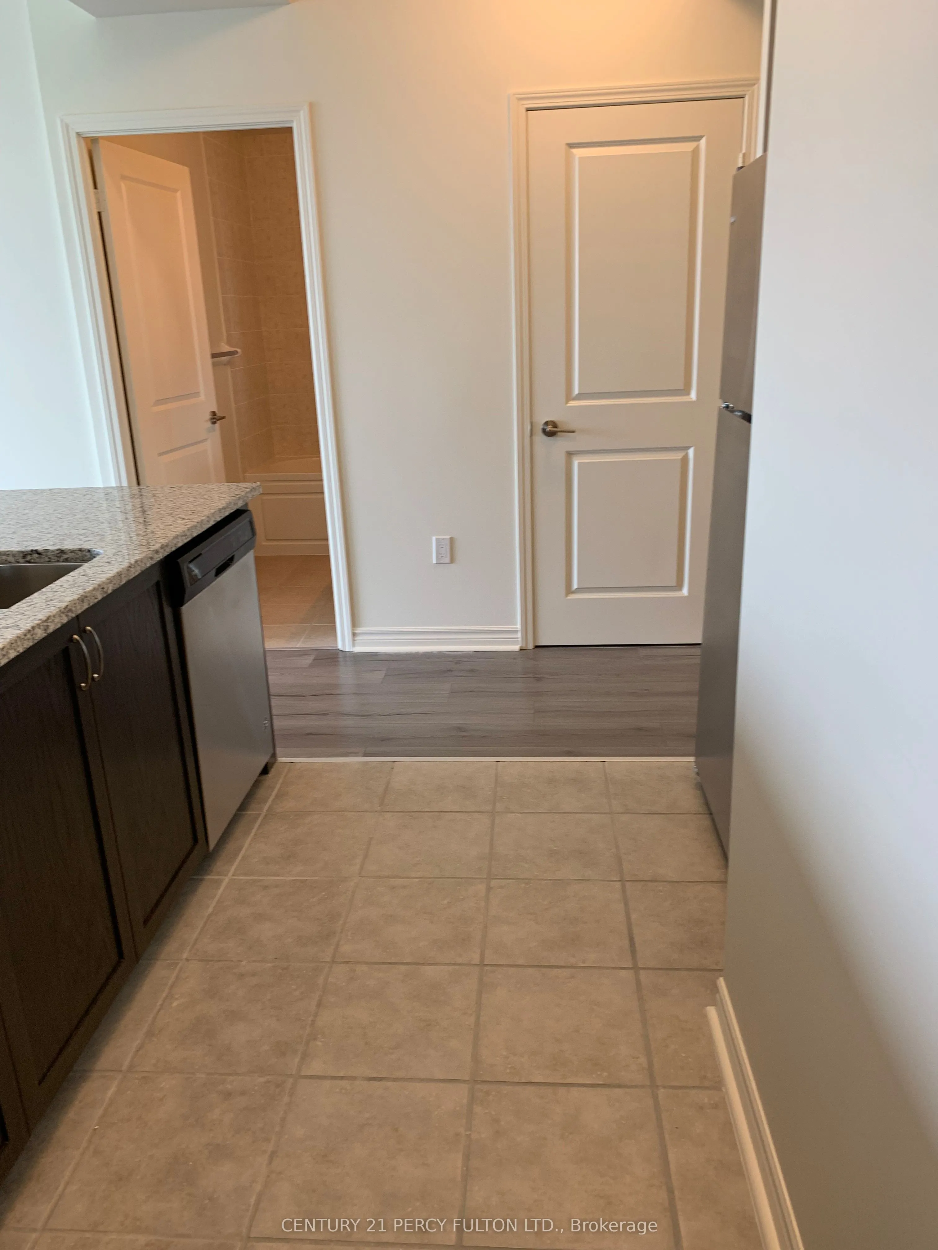 349 Rathburn Road W #1501