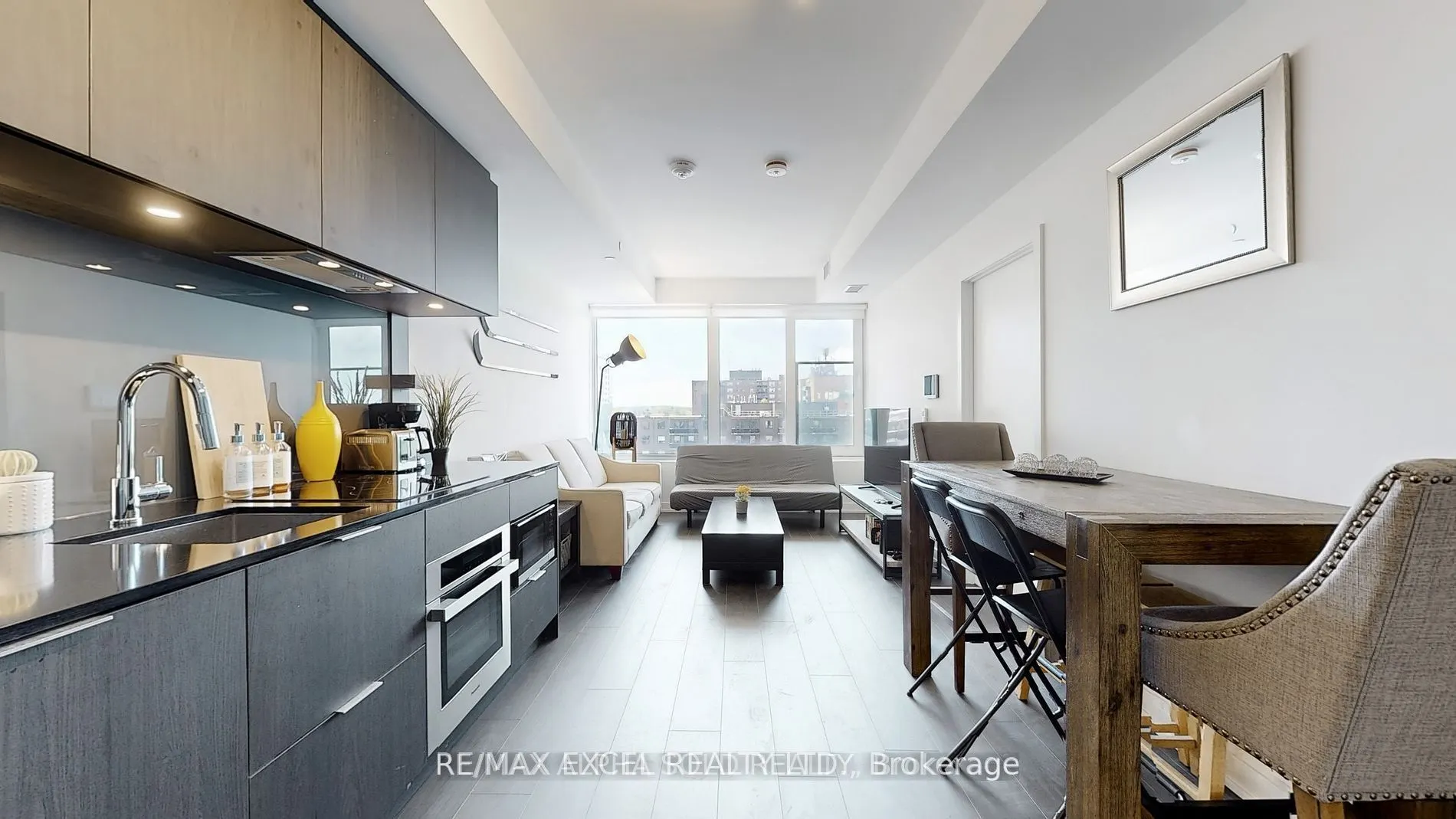 28 Ann Street #716