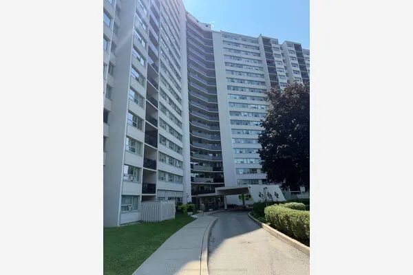 530 Lolita Gardens