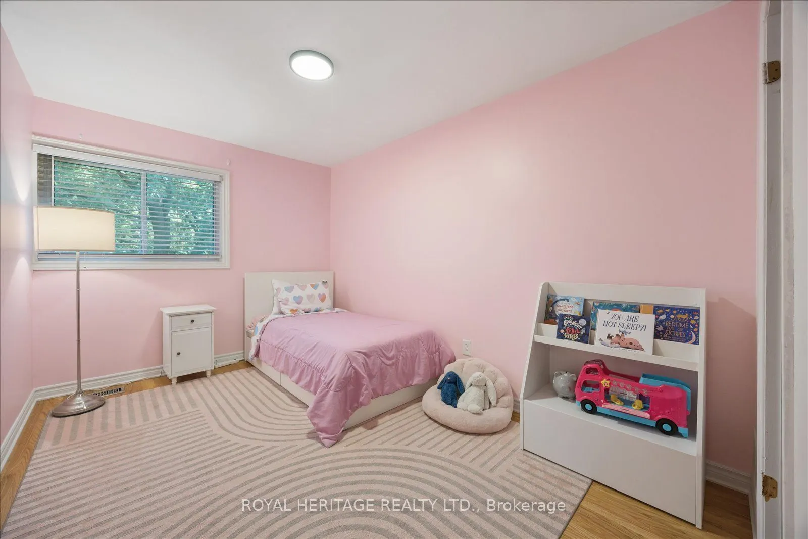 701 Burnhamthorpe Road #105