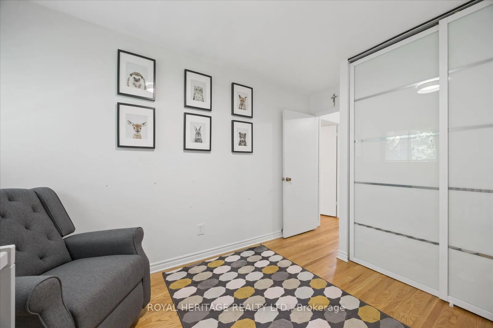701 Burnhamthorpe Road #105