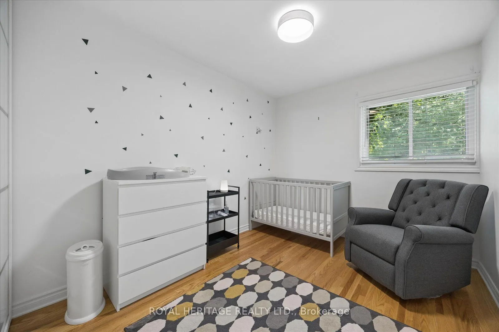 701 Burnhamthorpe Road #105