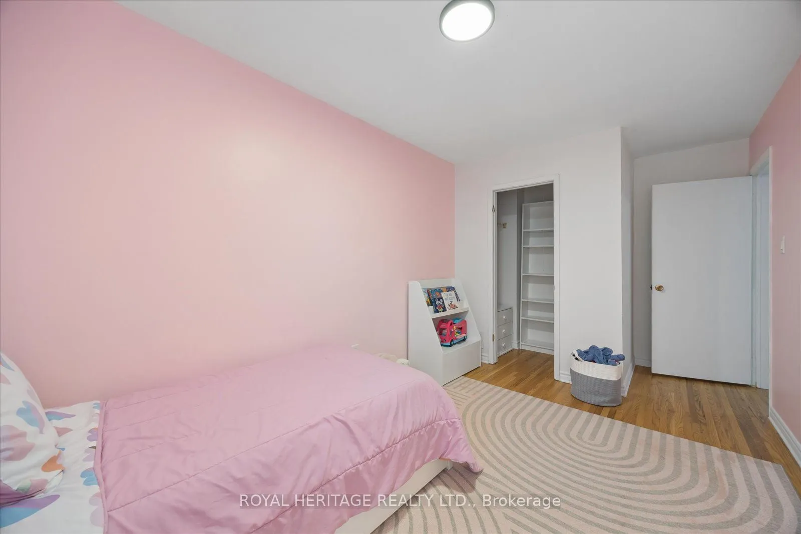 701 Burnhamthorpe Road #105