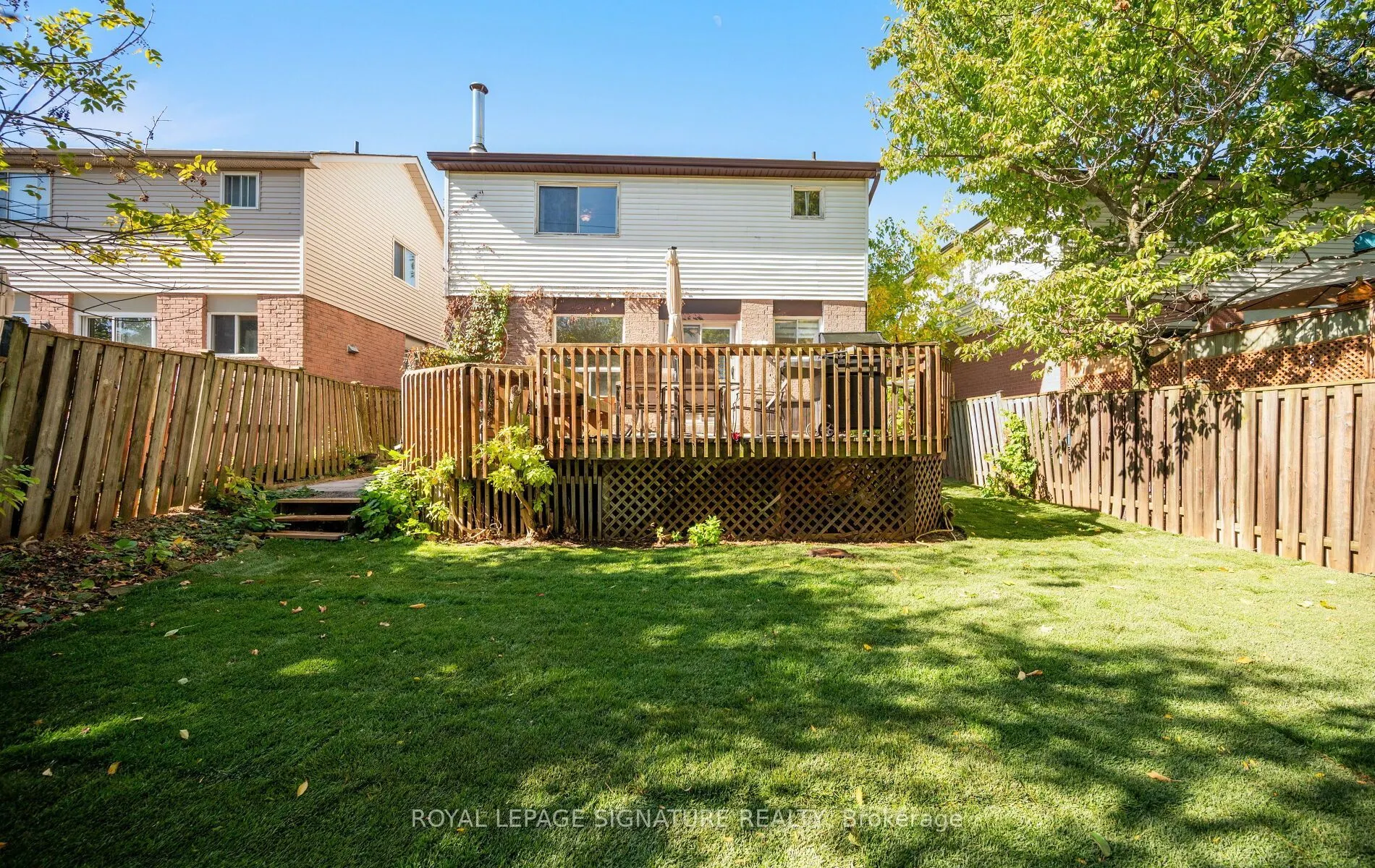 2092 Hunt Crescent