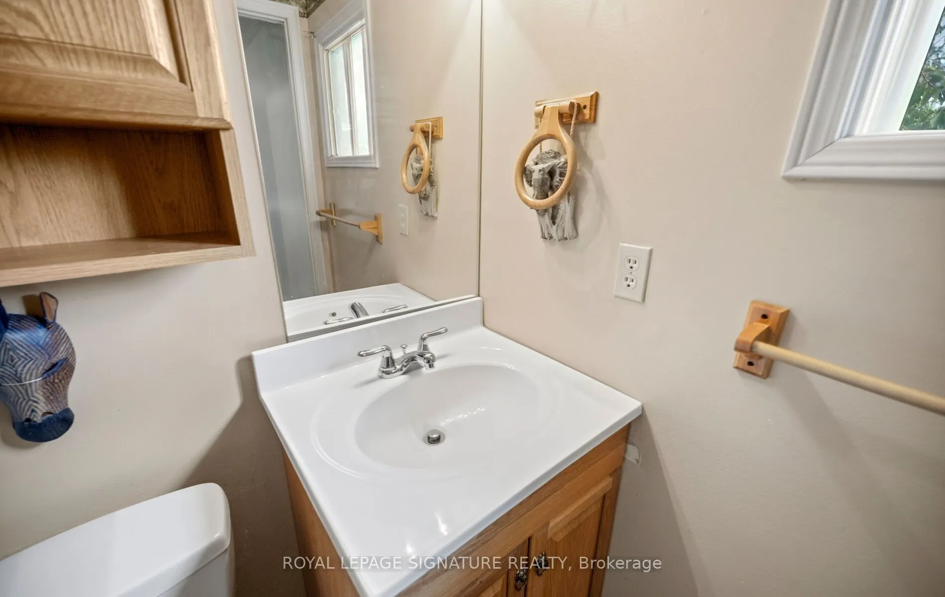 2092 Hunt Crescent