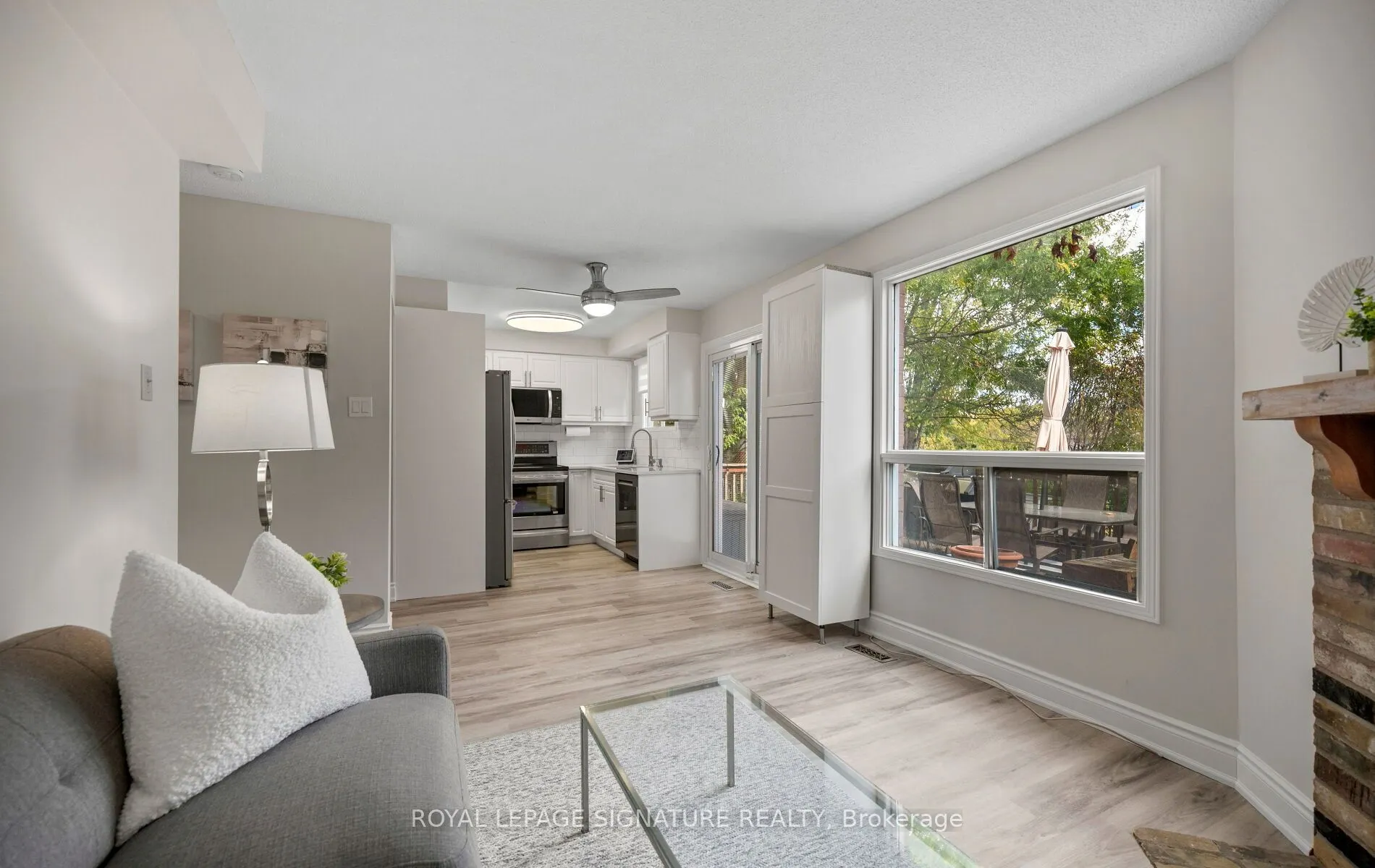 2092 Hunt Crescent
