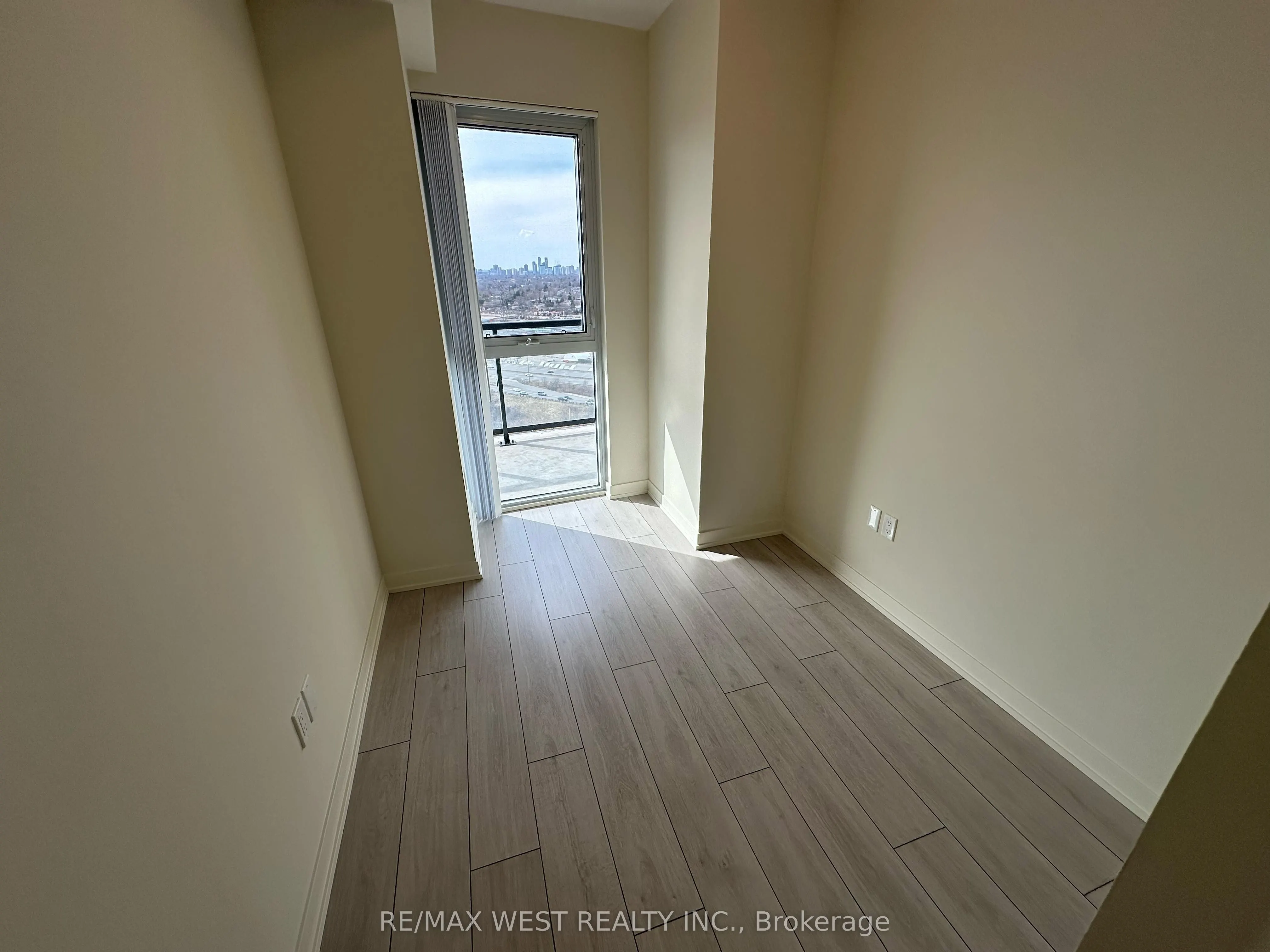 38 Annie Craig Drive #2511