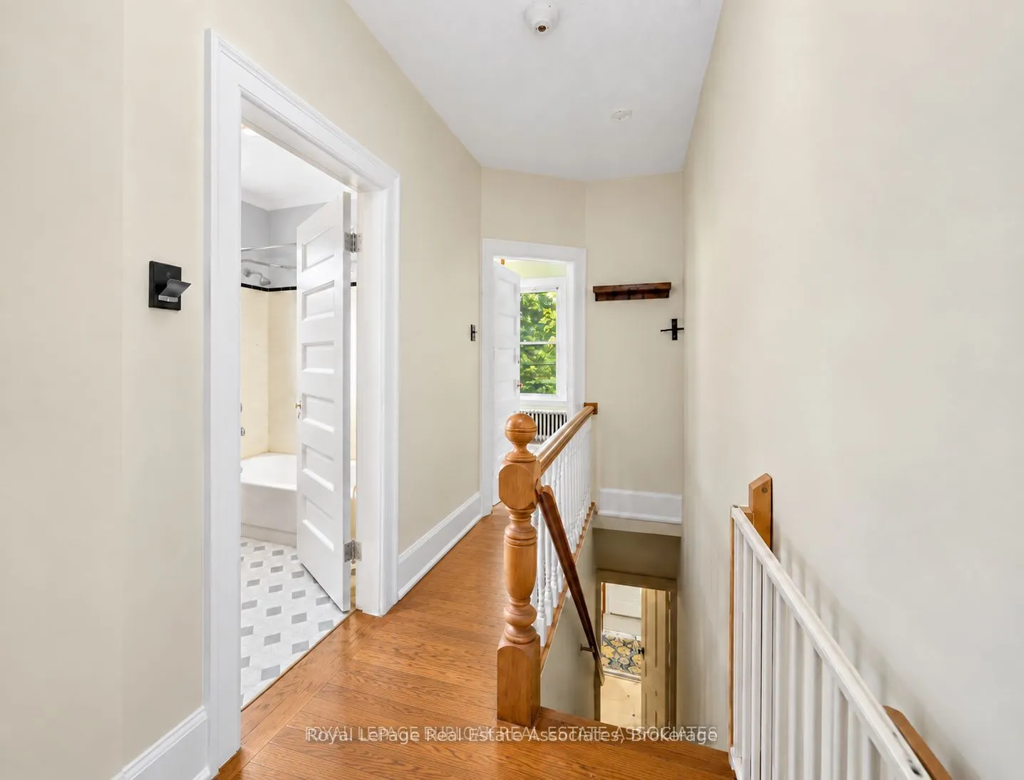 132 Close Avenue