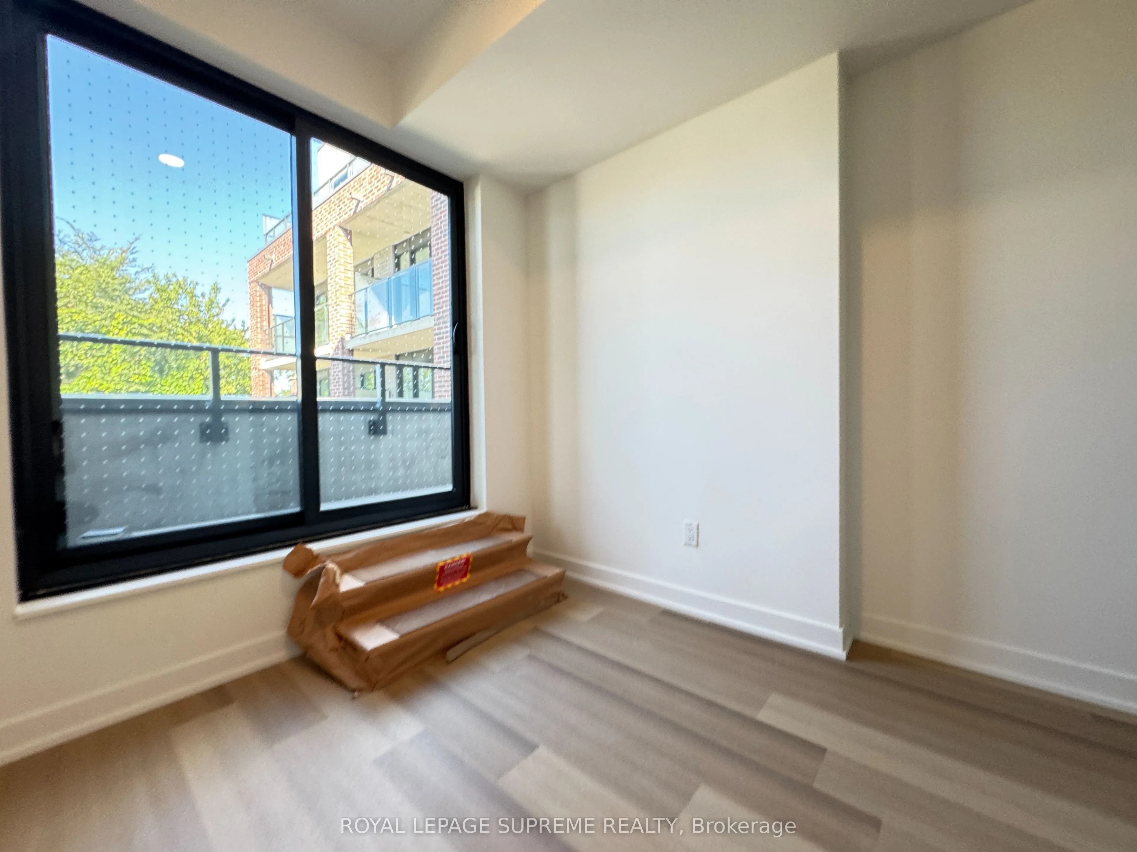 1 Vine Avenue #309