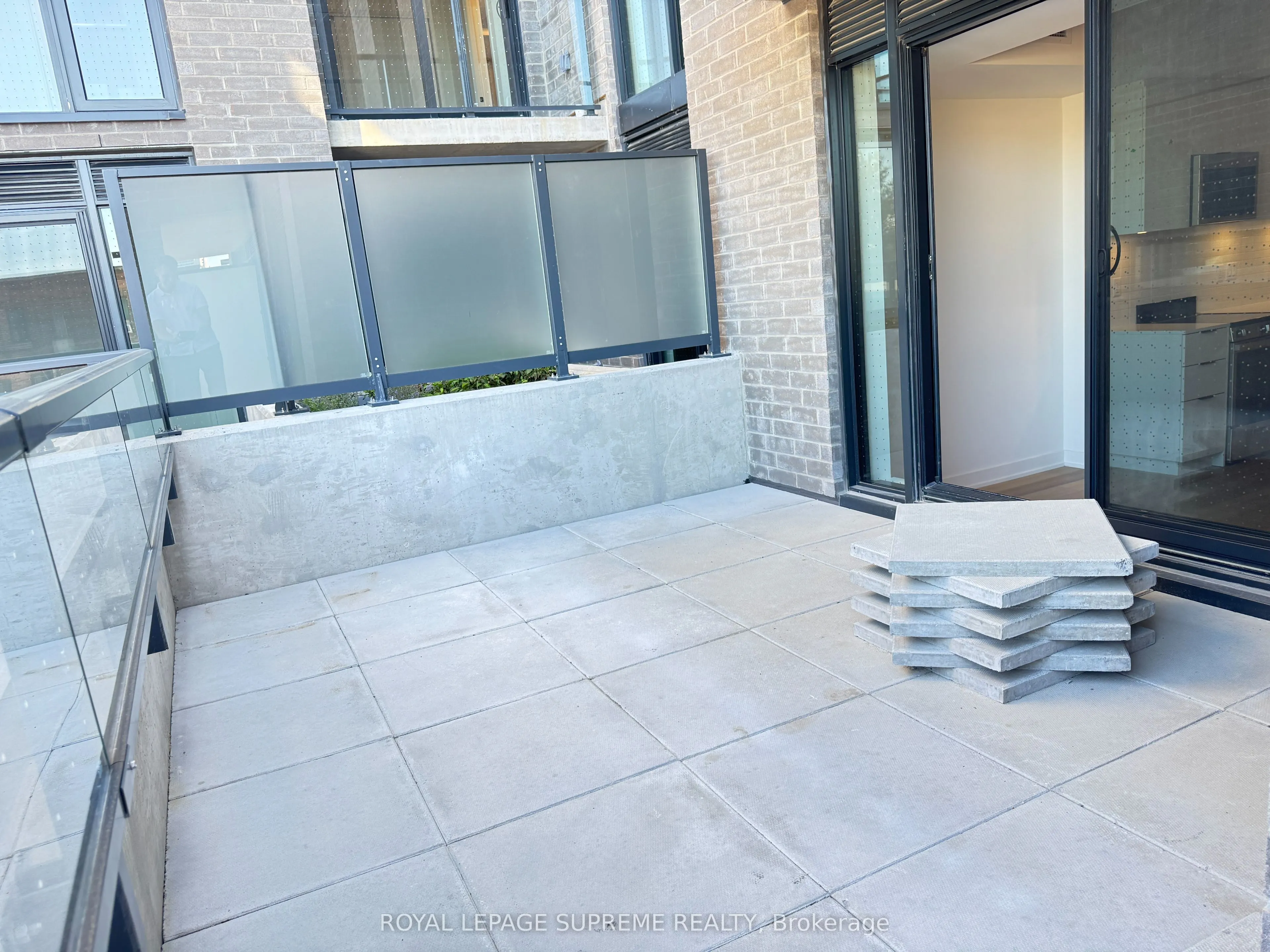1 Vine Avenue #309