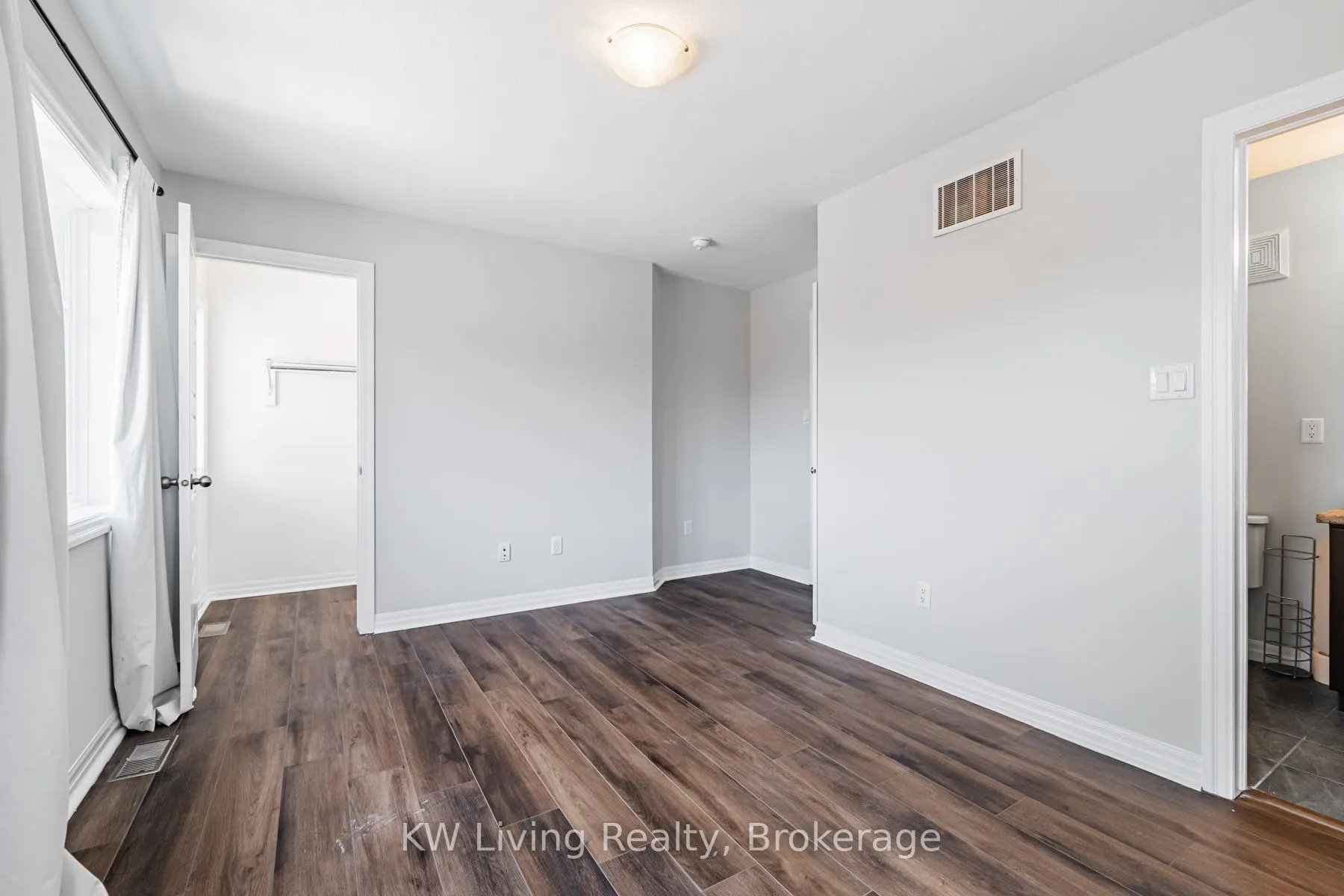 70 Plains Road W #18