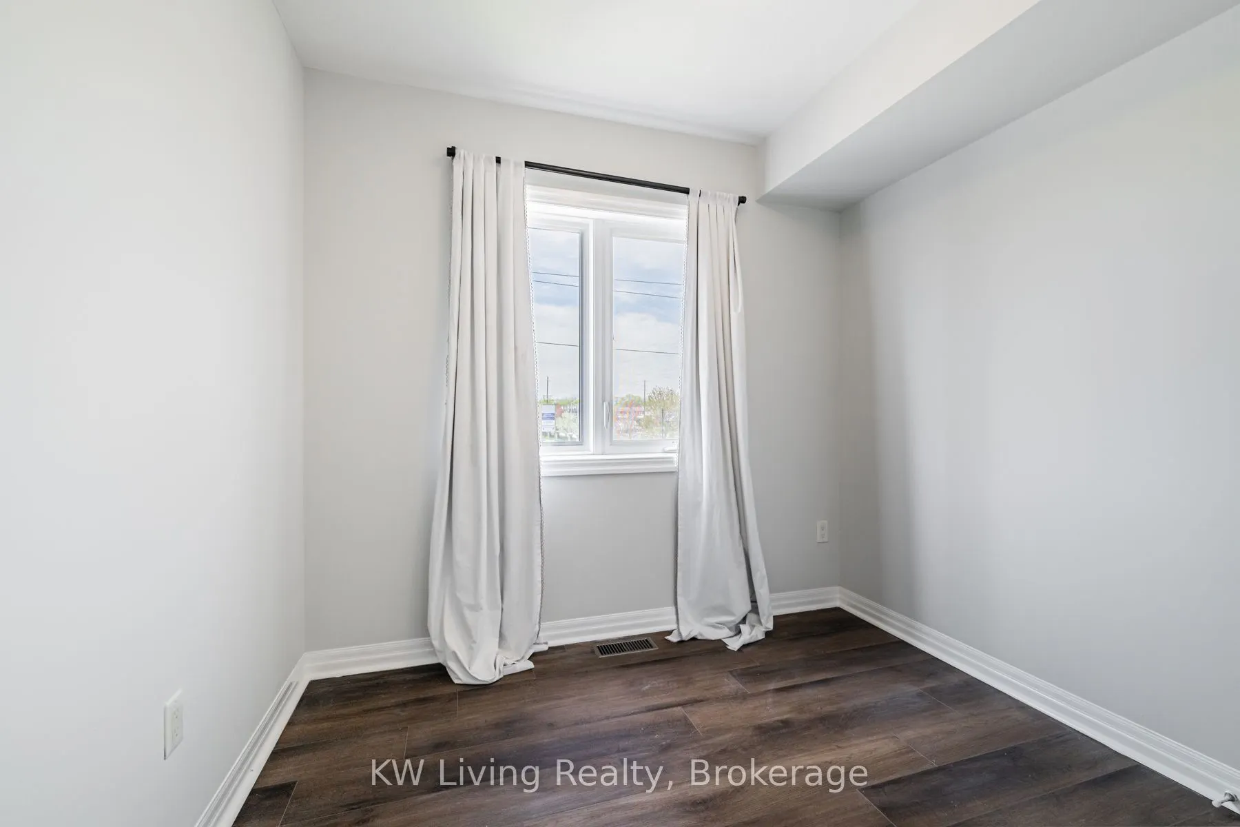 70 Plains Road W #18