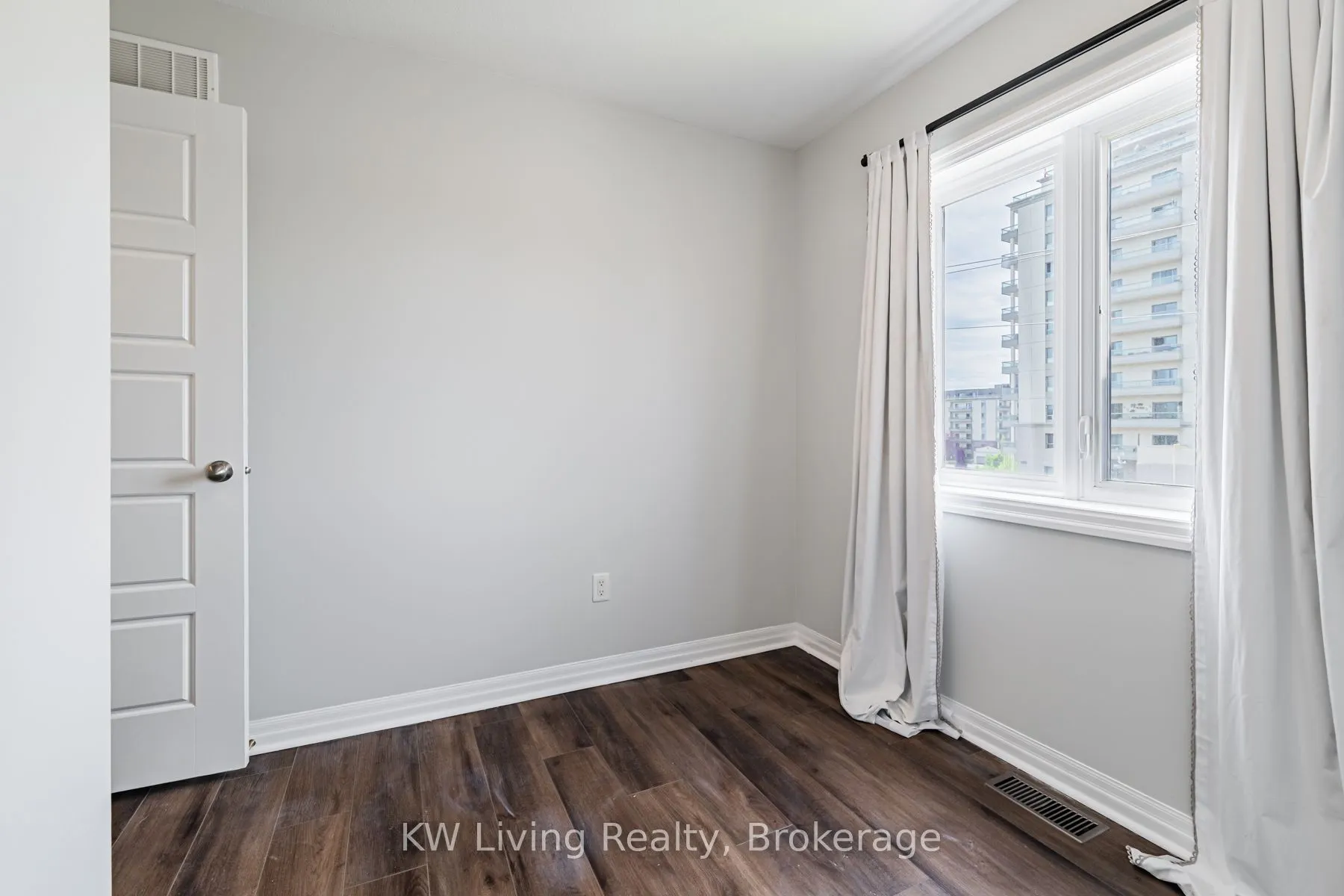 70 Plains Road W #18