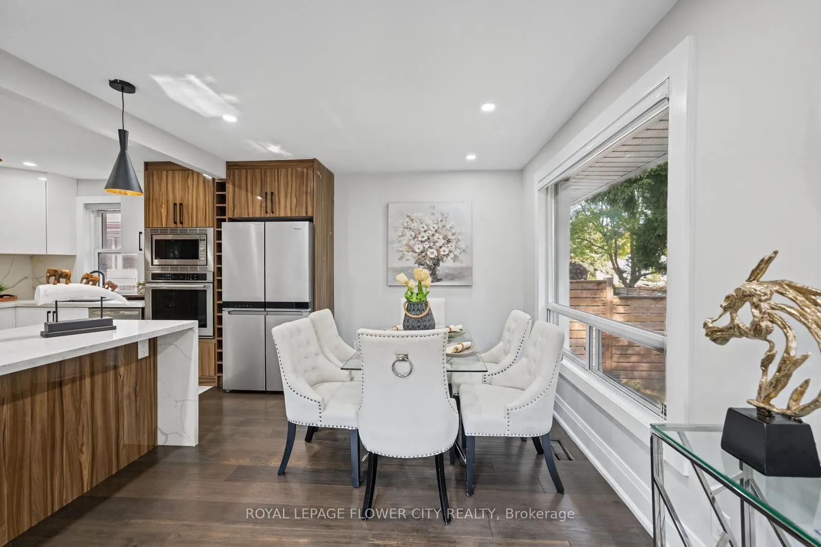 1812 Christopher Road