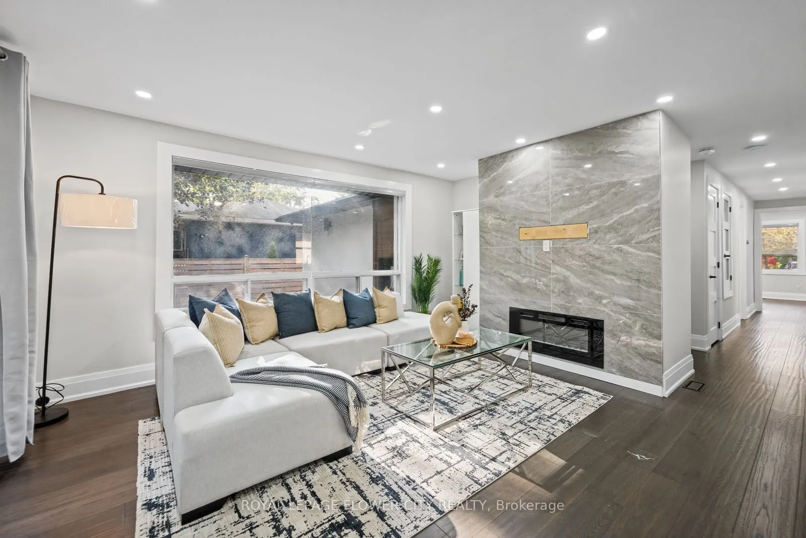 1812 Christopher Road
