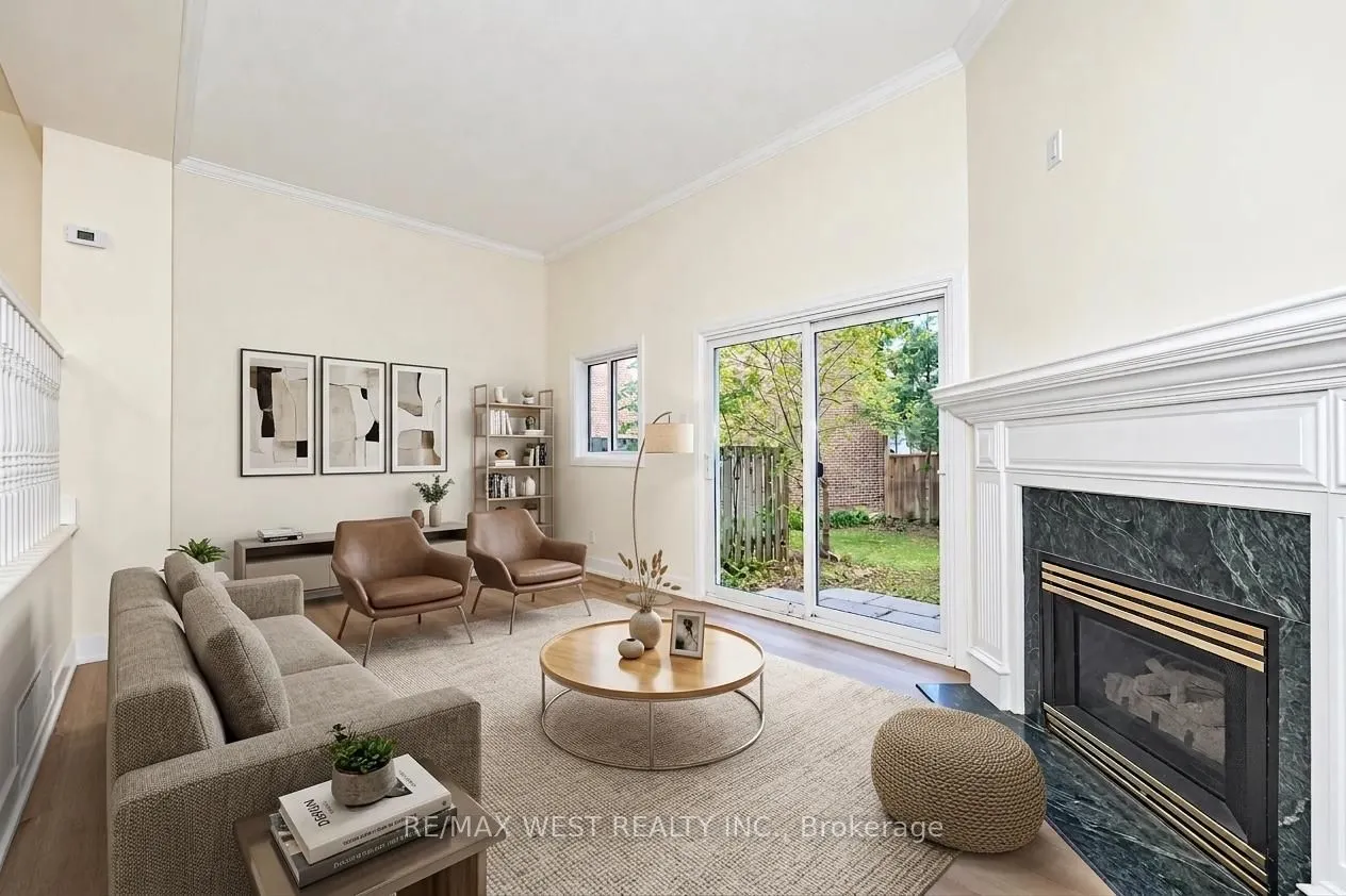 250 Satok Crescent #36