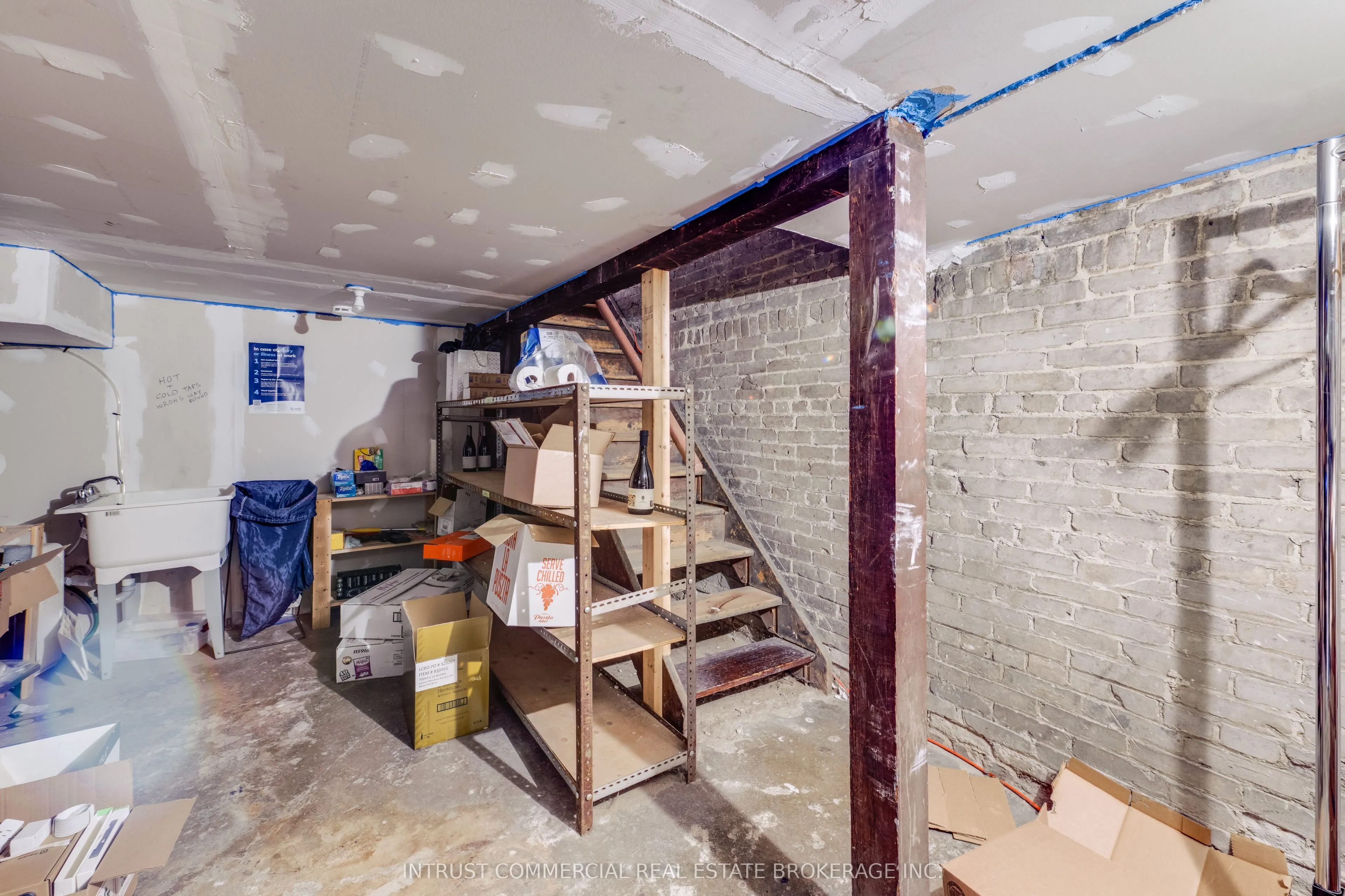 101 Roncesvalles Avenue