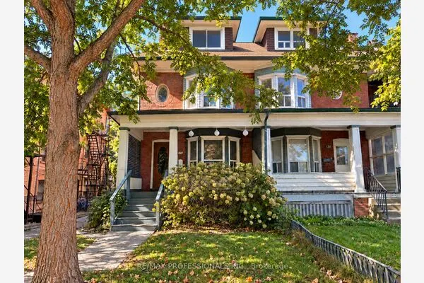 124 Close Avenue